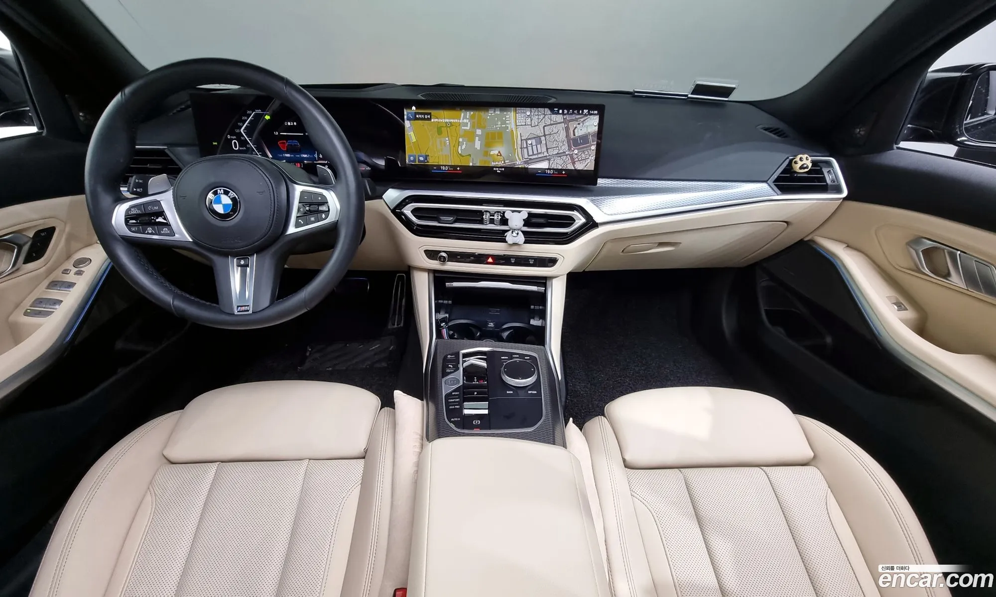BMW 3 Series 2023 — 18