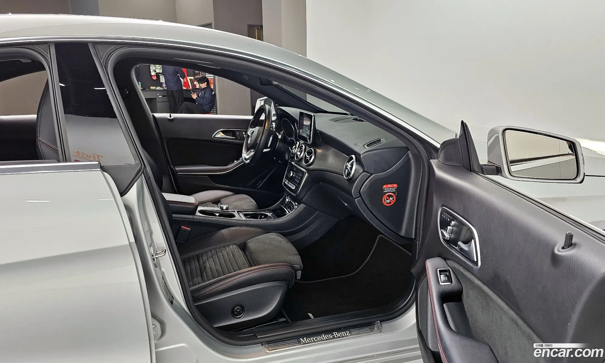 Mercedes-Benz CLA-Class C117 2018 — 7