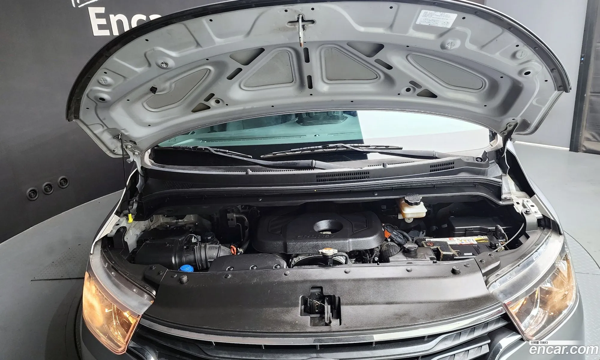 Hyundai Grand Starex 2020 — 9