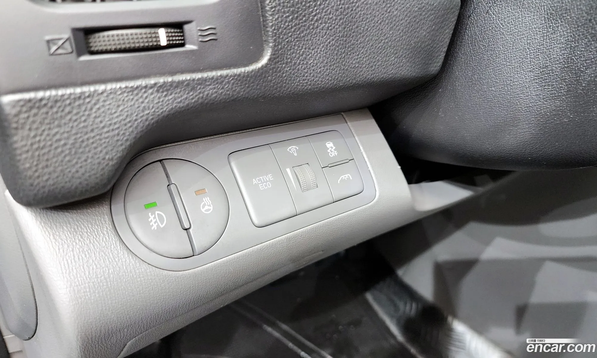 Hyundai Grand Starex 2020 — 15