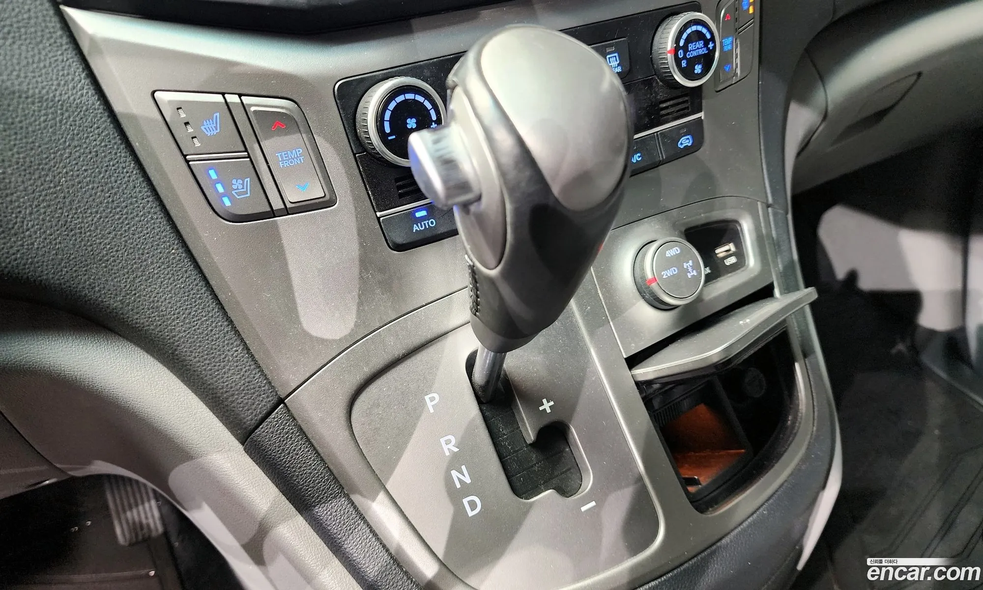 Hyundai Grand Starex 2020 — 7