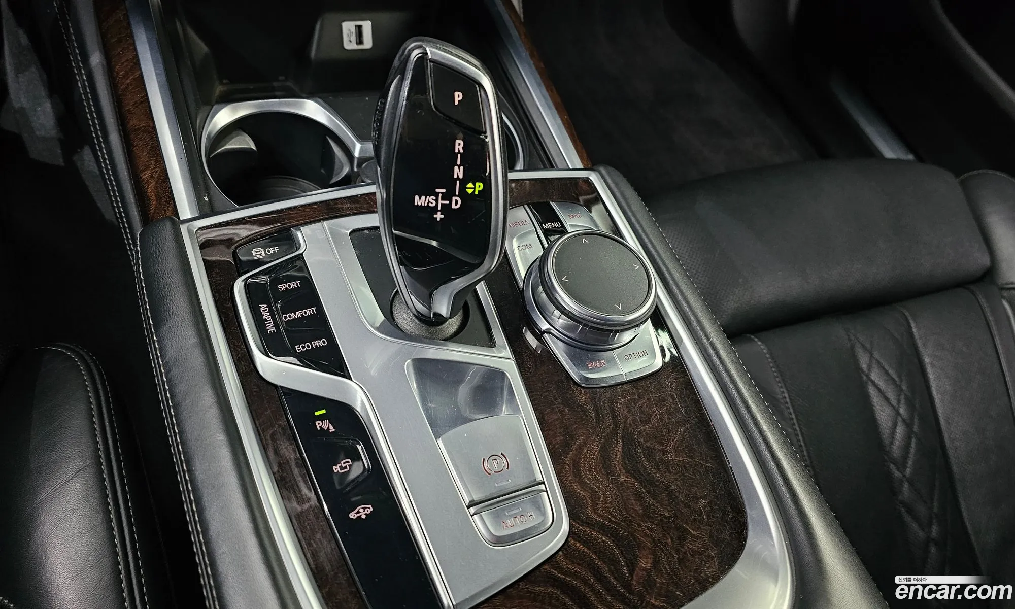 BMW 7 Series 2016 WBA7F2102GG524756 — 13