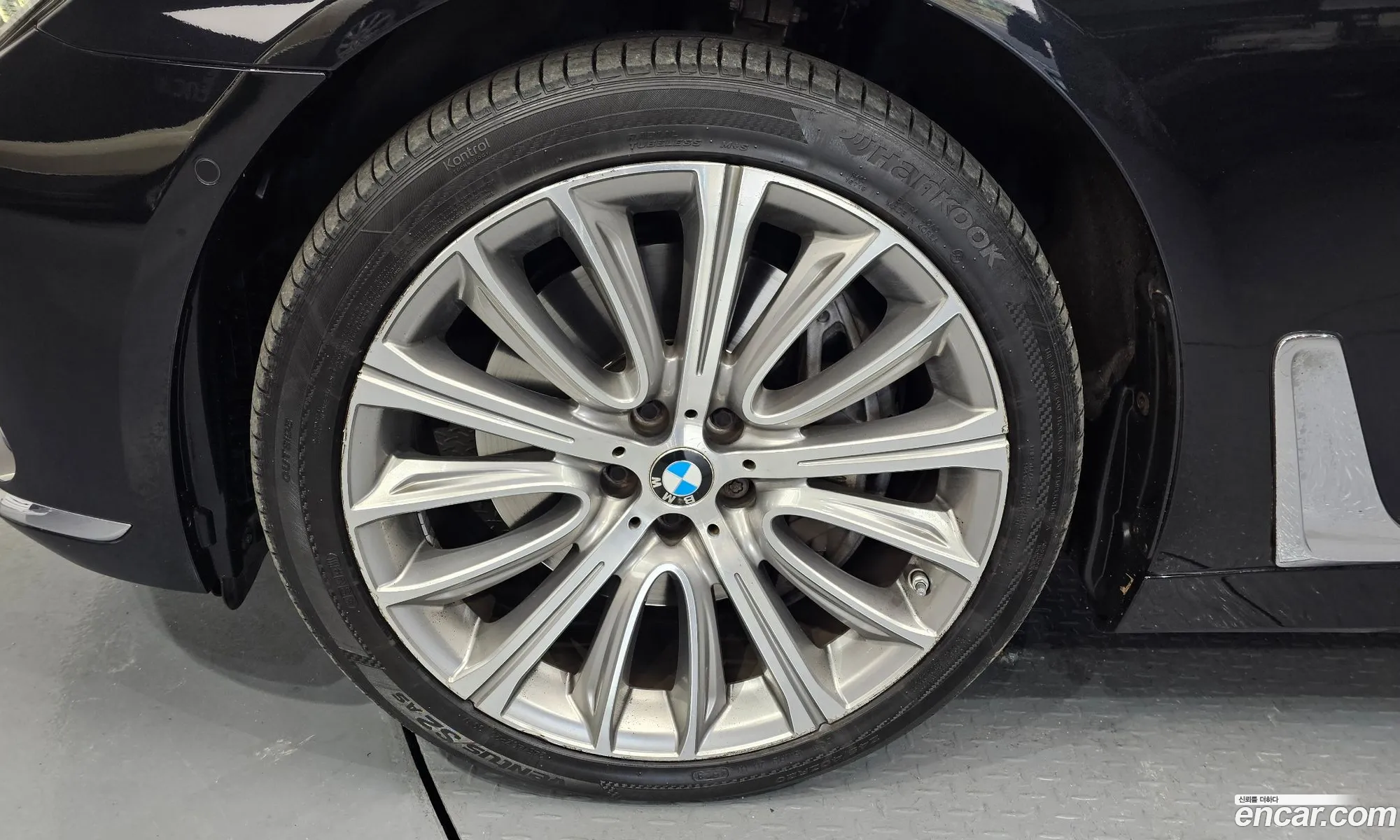 BMW 7 Series 2016 WBA7F2102GG524756 — 5