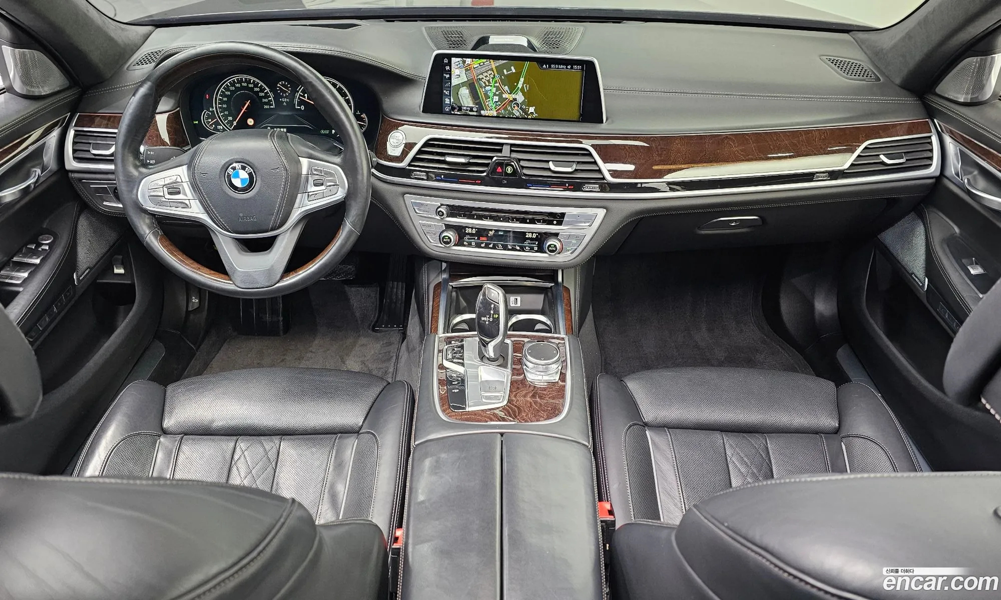BMW 7 Series 2016 WBA7F2102GG524756 — 9