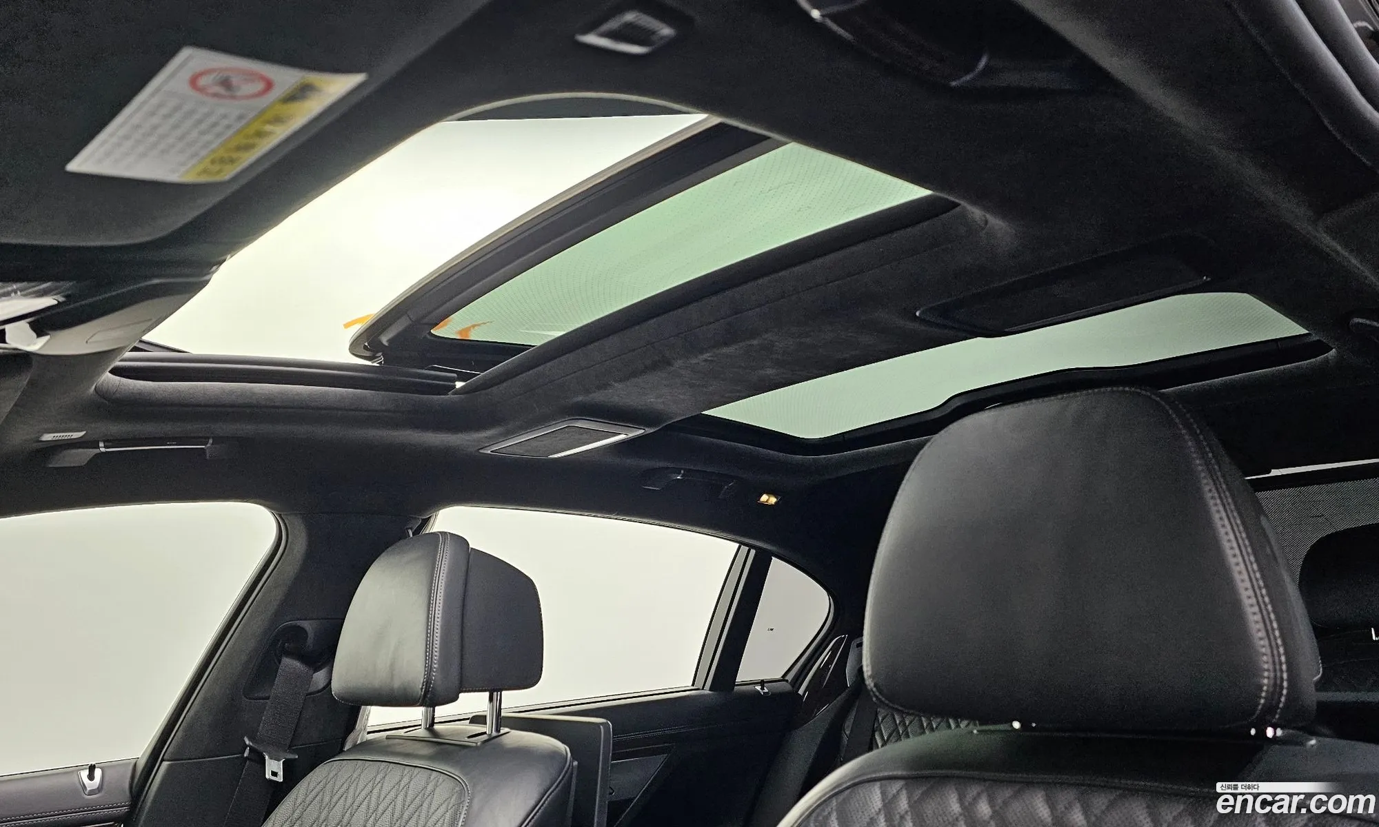 BMW 7 Series 2016 WBA7F2102GG524756 — 19