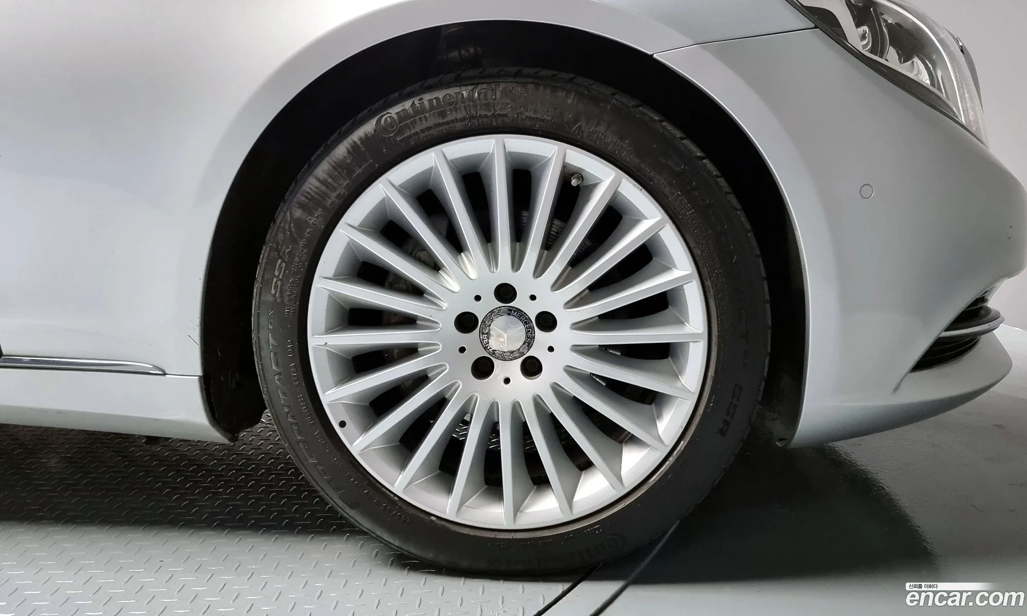 Mercedes-Benz S-Class W222 2015 WDDUF3DB — 10
