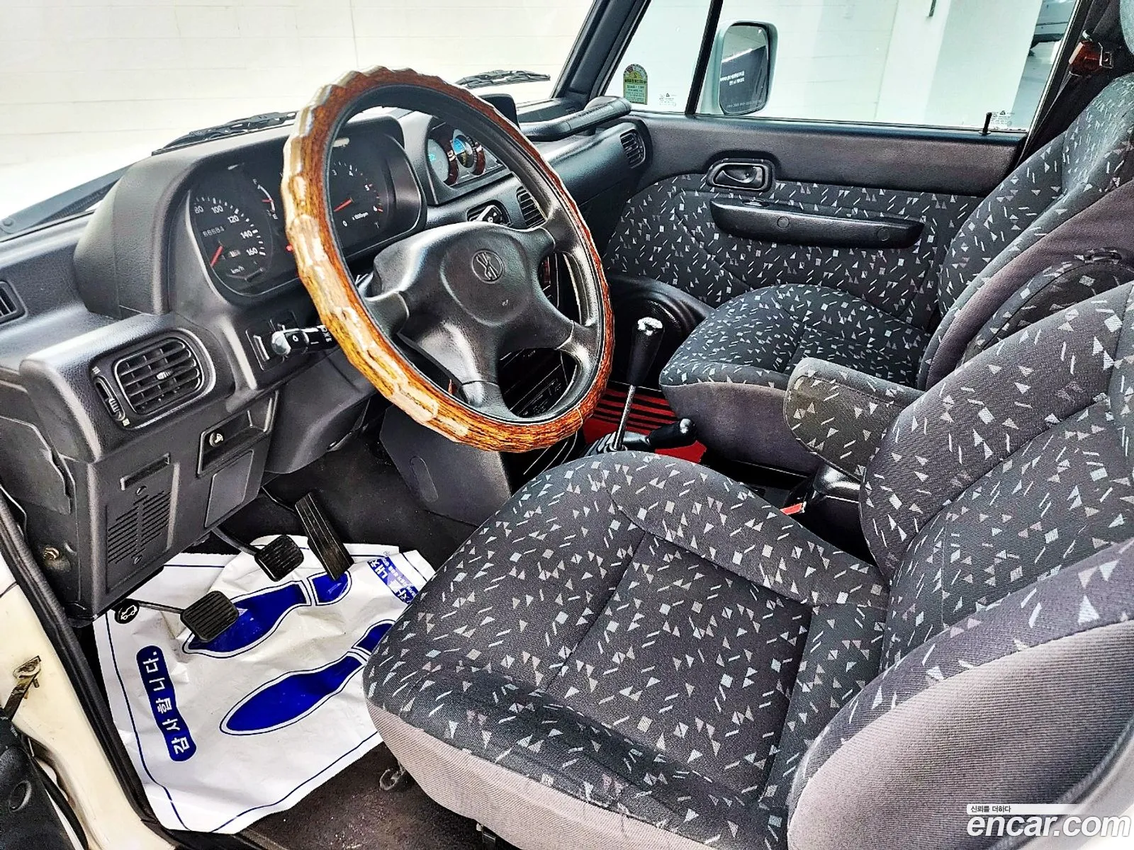 Hyundai Galloper II 1997 — 18