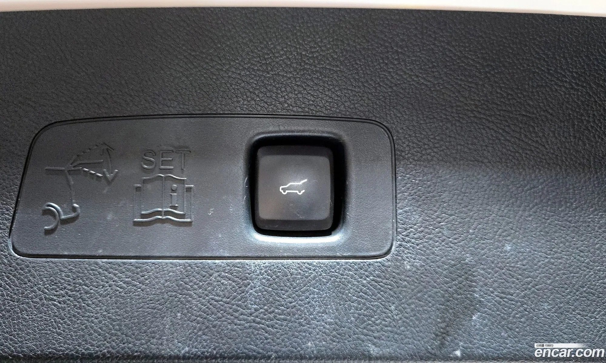Lincoln Corsair 2021 5LMCJ2D98MUL02996 — 8