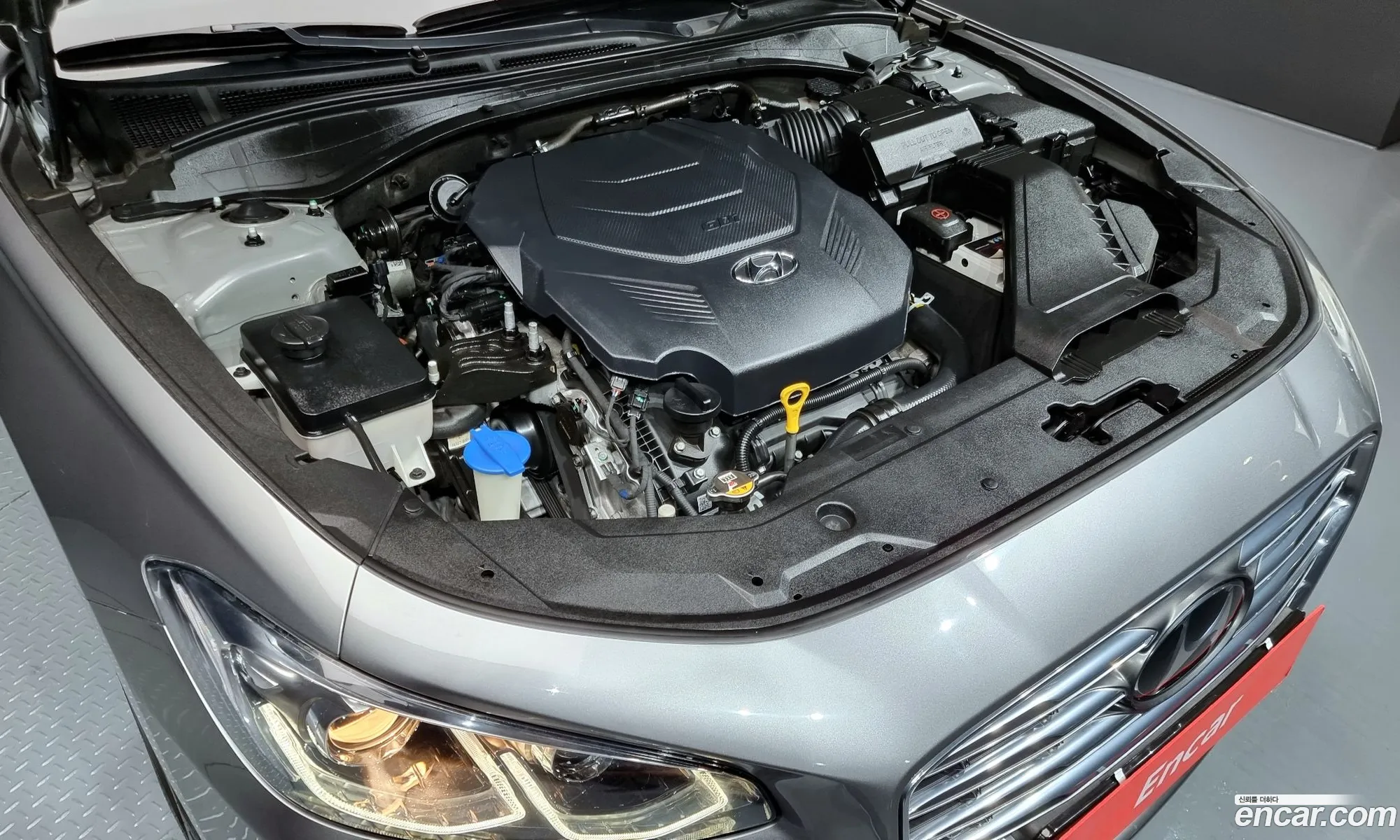Hyundai Grandeur IG 2016 — 14