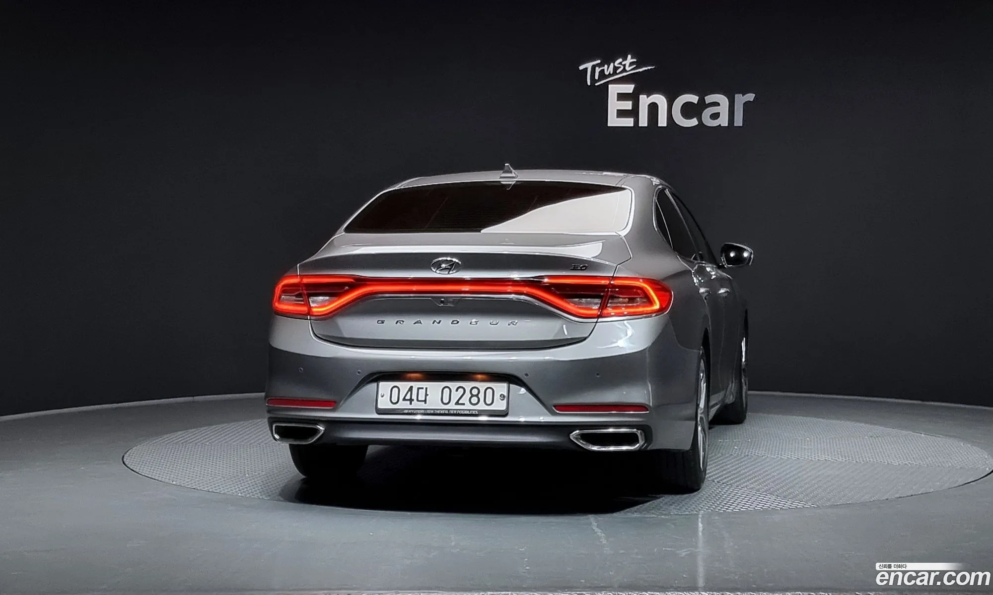 Hyundai Grandeur IG 2016 — 18