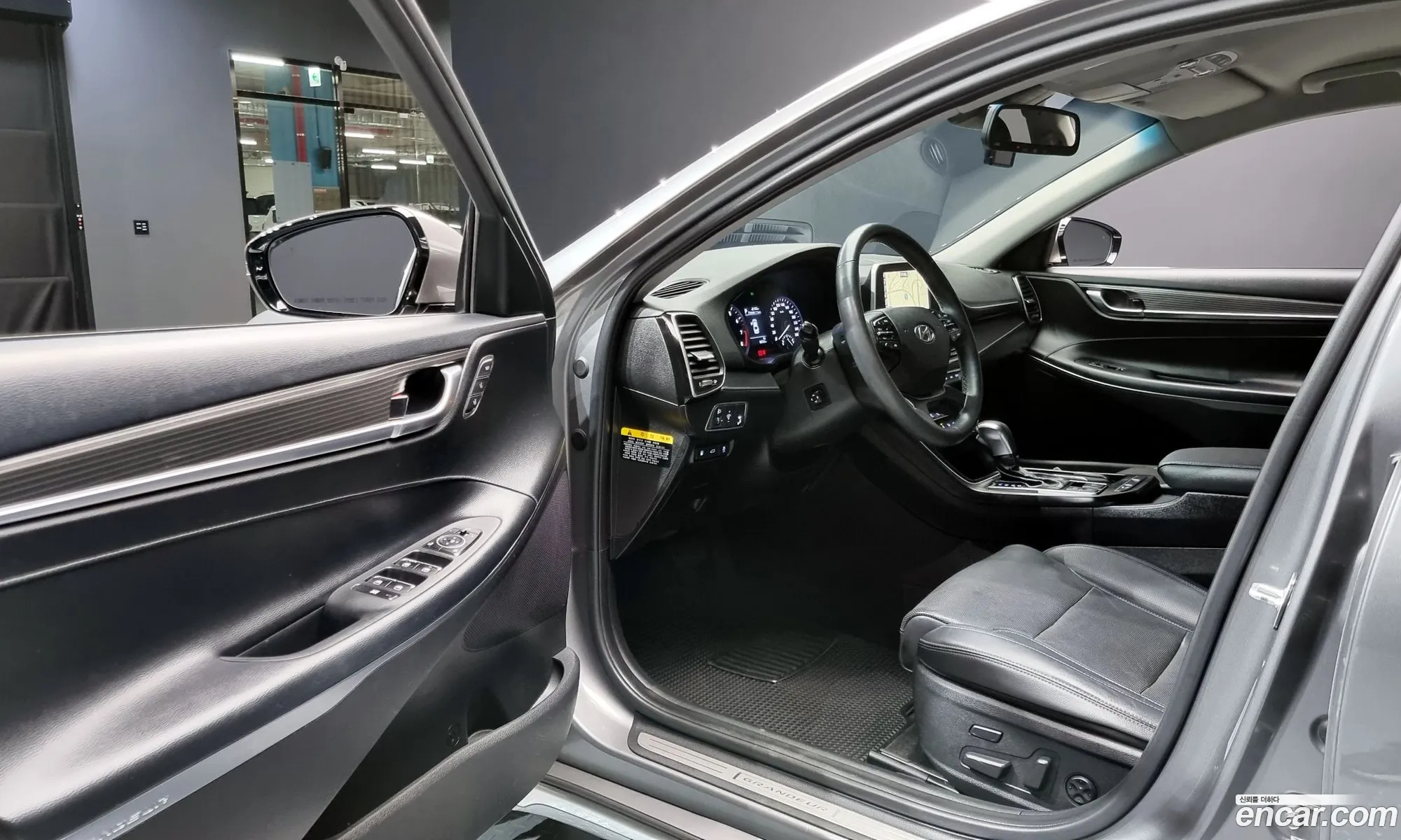 Hyundai Grandeur IG 2016 — 2