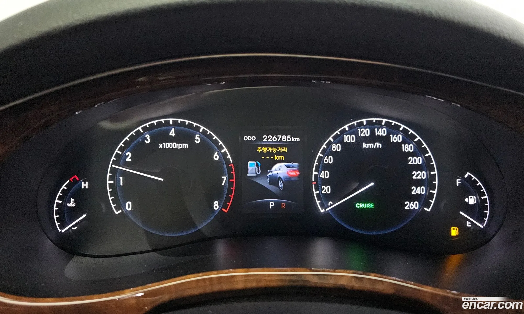 Hyundai Genesis 2010 — 9