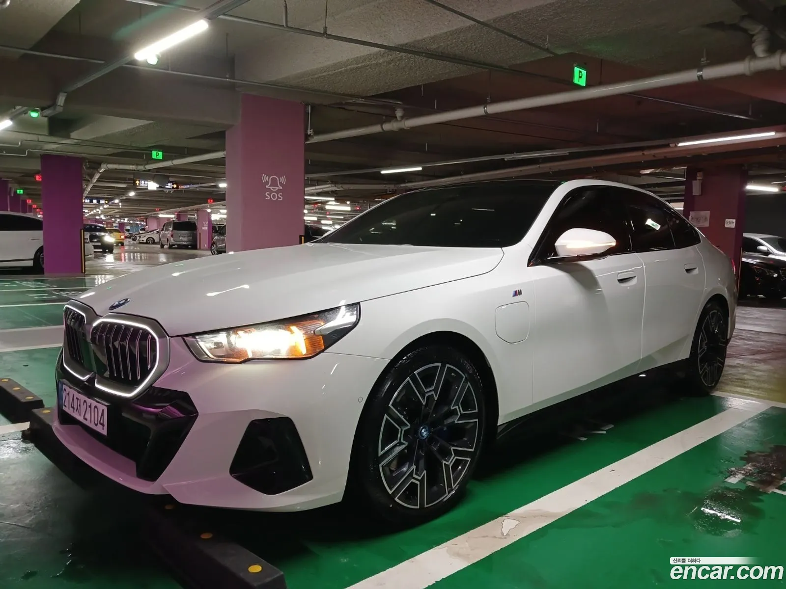 BMW 5 Series 2025 — 11