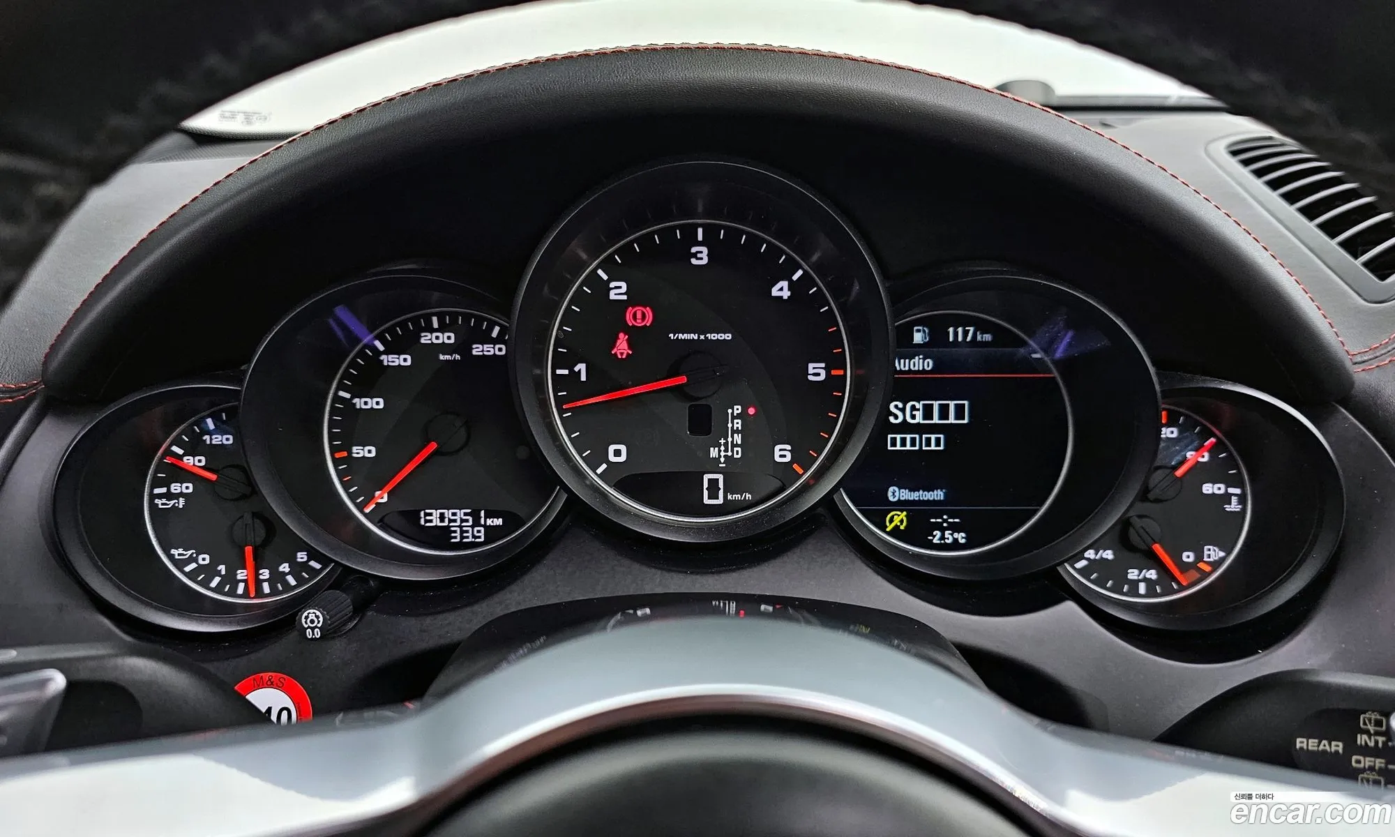 Porsche Cayenne 2016 WP1AF292XGLA46817 — 12