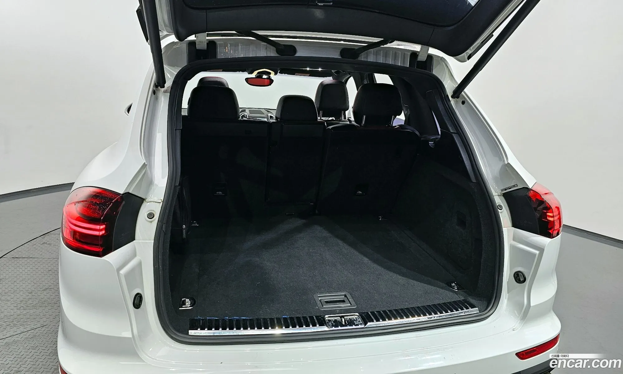Porsche Cayenne 2016 WP1AF292XGLA46817 — 6