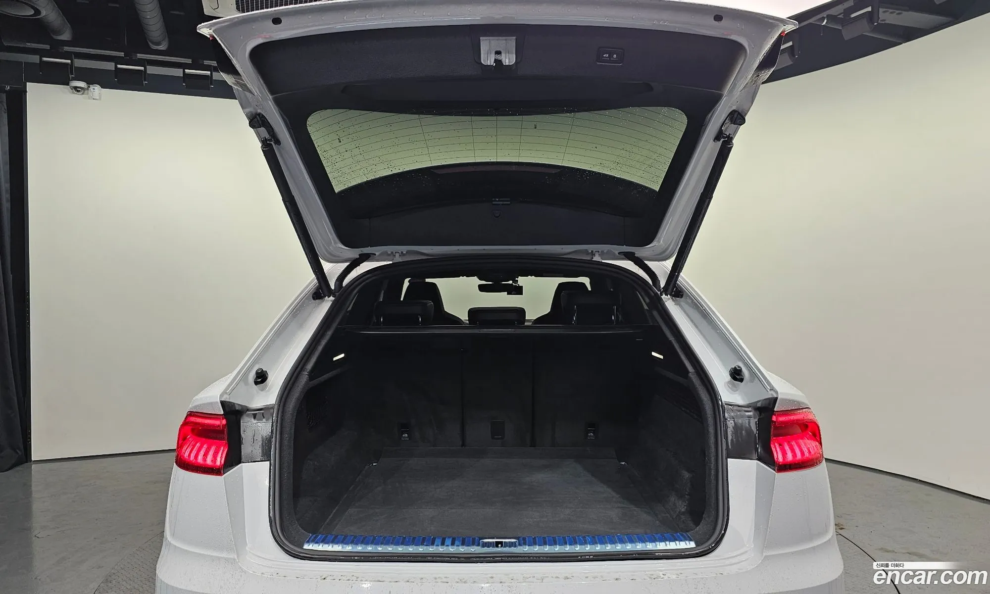 Audi Q8 2021 — 12