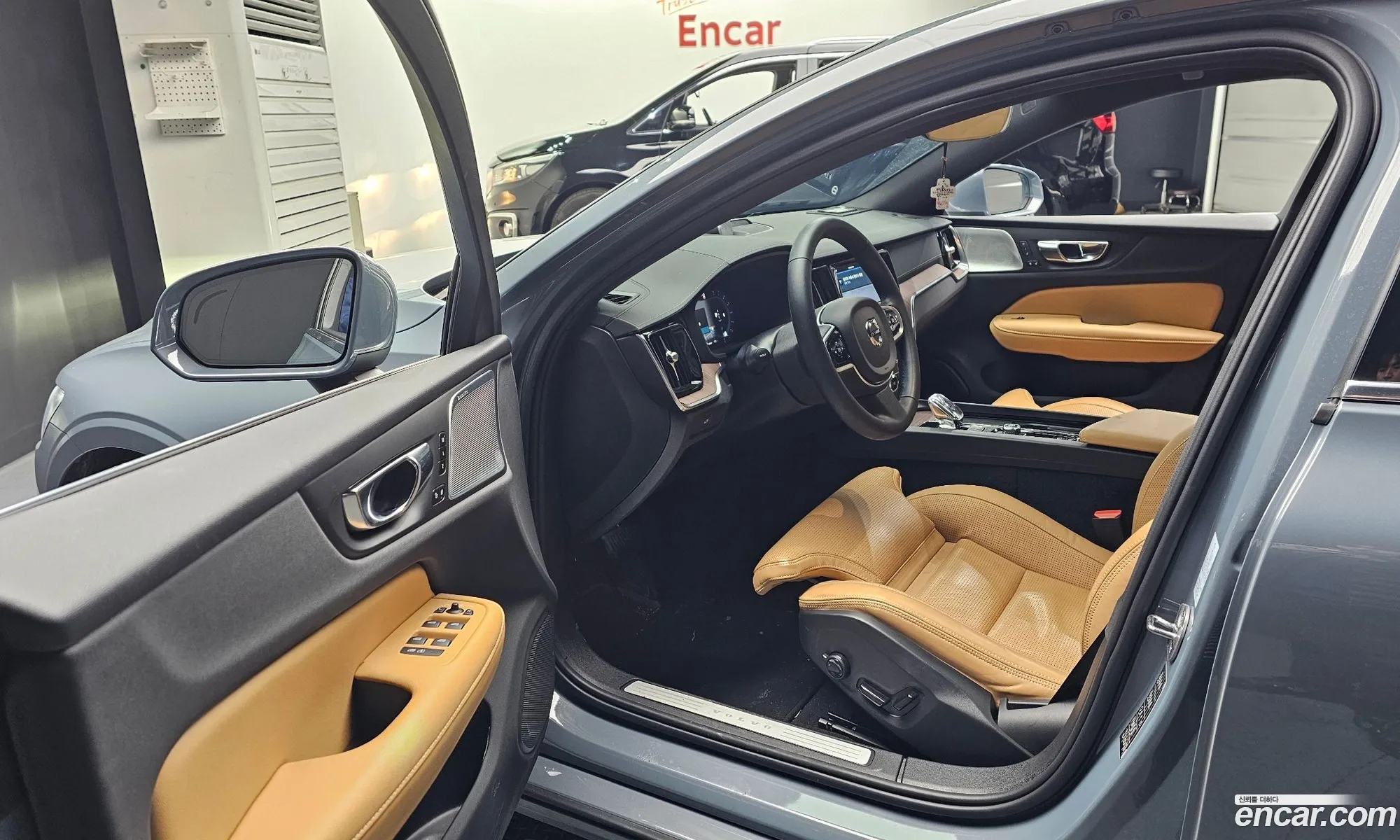 Volvo S60 2023 — 10
