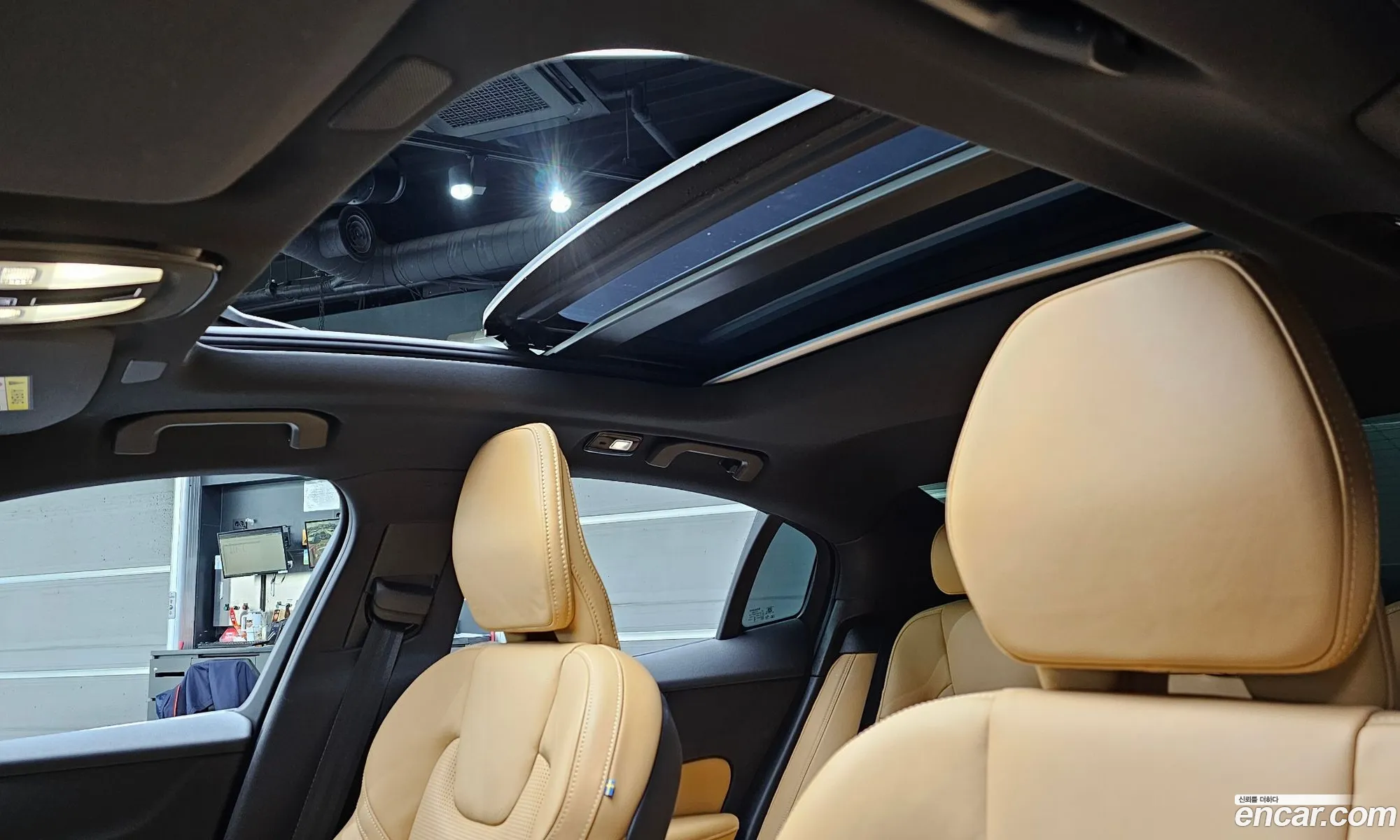 Volvo S60 2023 — 4