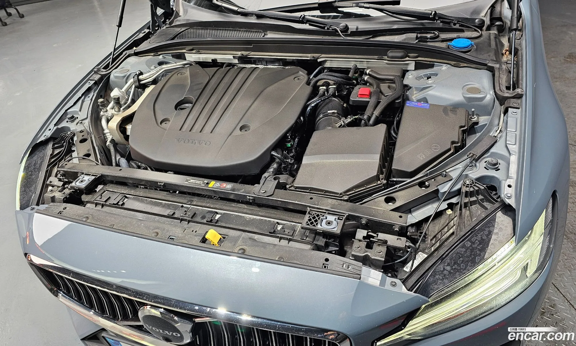 Volvo S60 2023 — 18