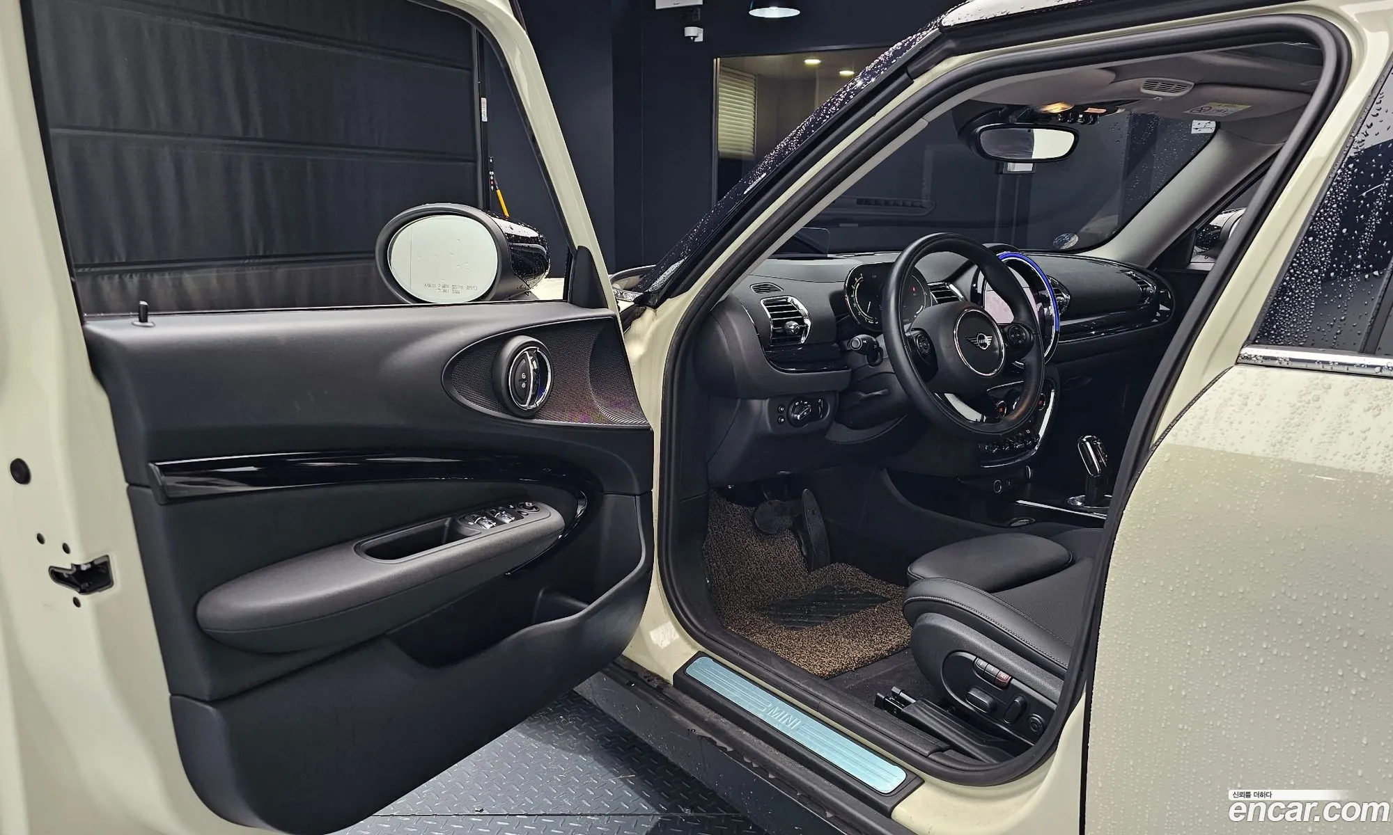 Mini Cooper Clubman 2021 WMWXJ3103M2P14286 — 12