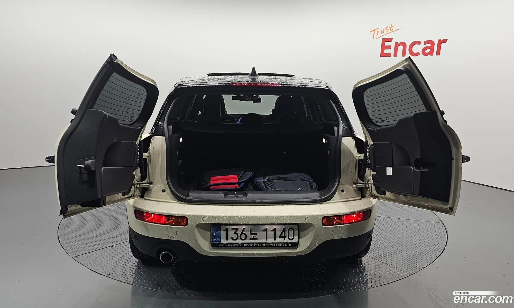 Mini Cooper Clubman 2021 WMWXJ3103M2P14286 — 11