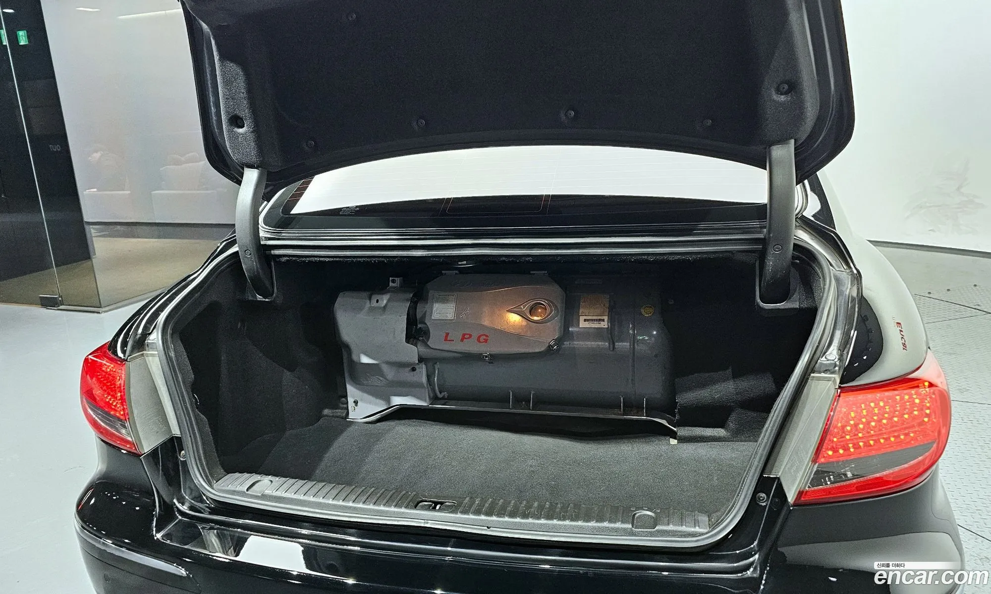 Hyundai The Luxury Grandeur
