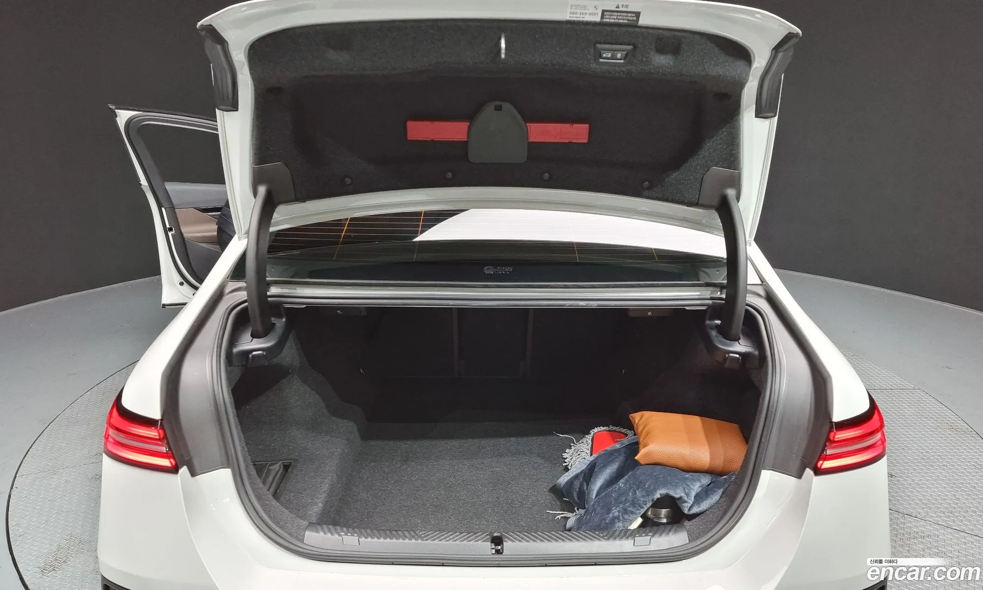 BMW 5 Series 2023 — 15
