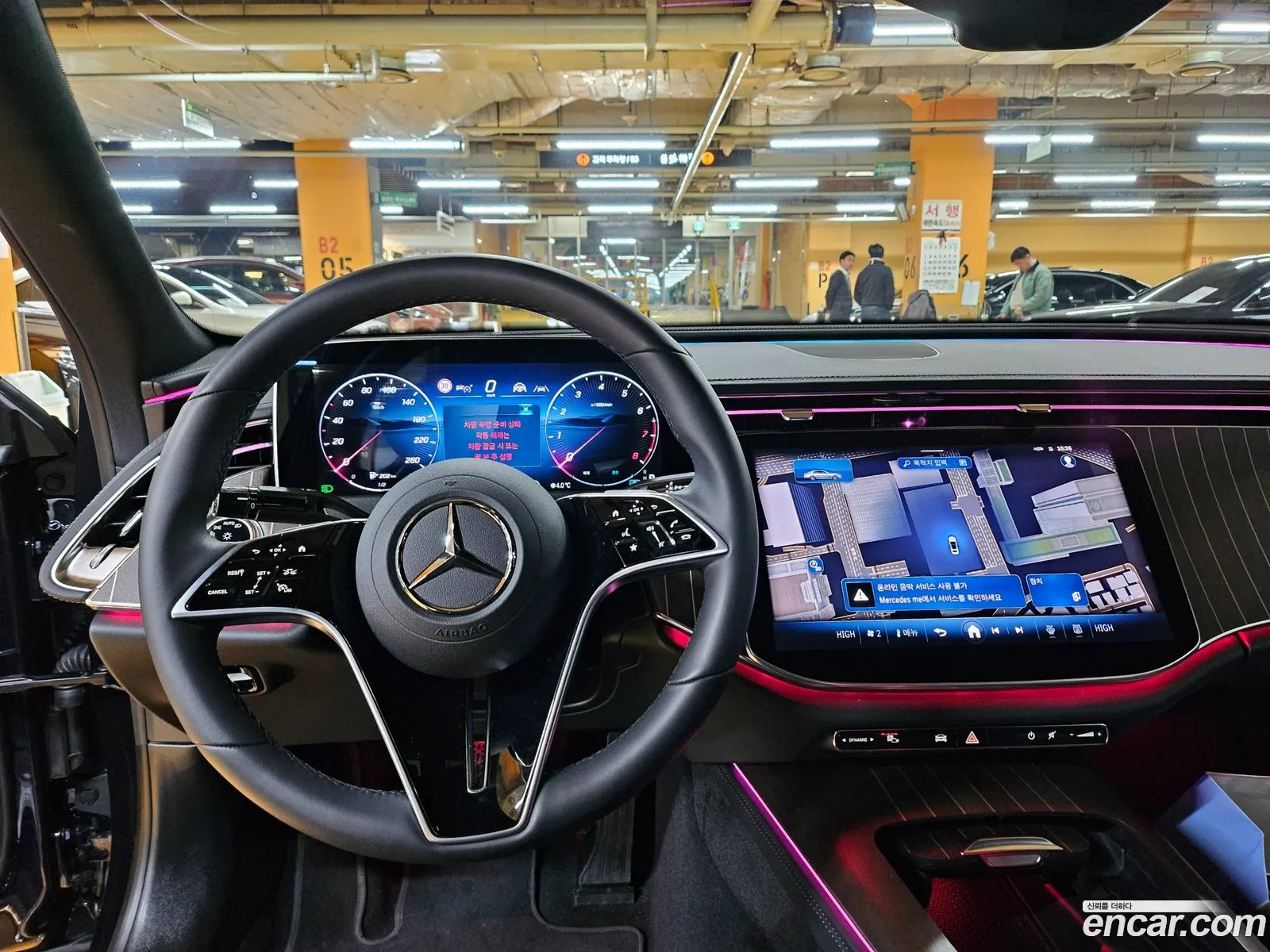 Mercedes-Benz E-Class W214 2024 — 18