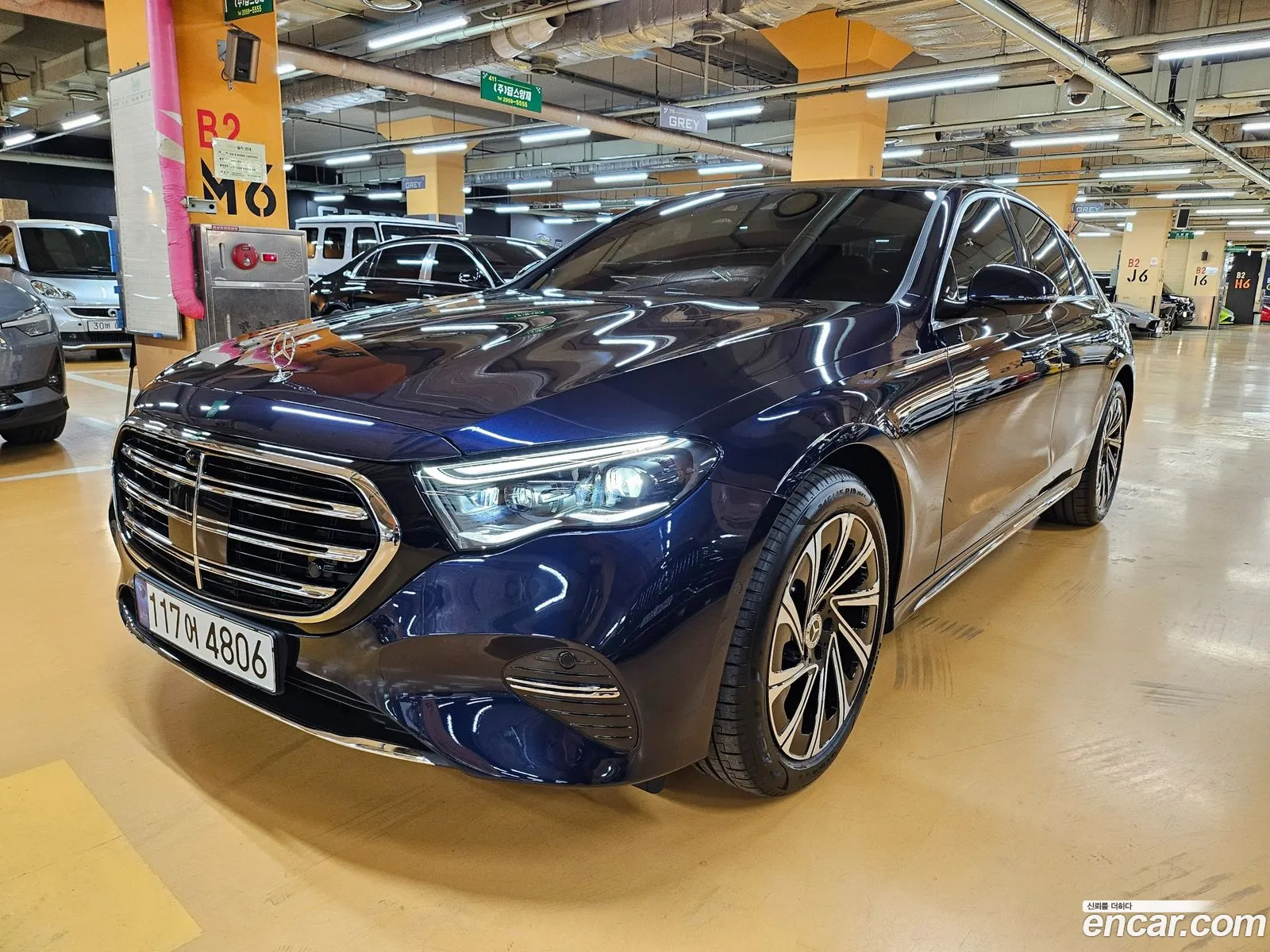 Mercedes-Benz E-Class W214 2024 — 19