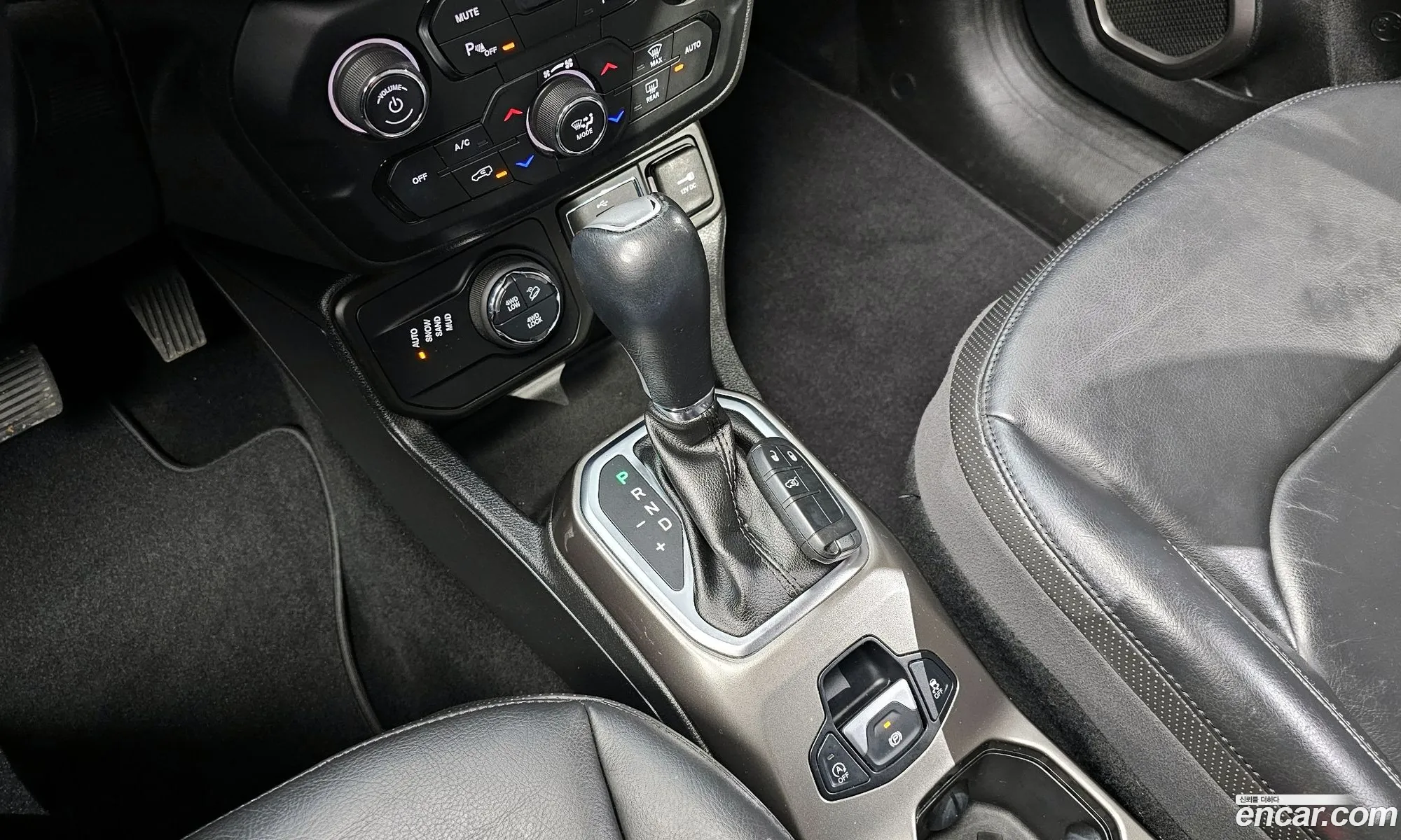 Jeep Renegade 2018 1C4BU0000JPH53509 — 2