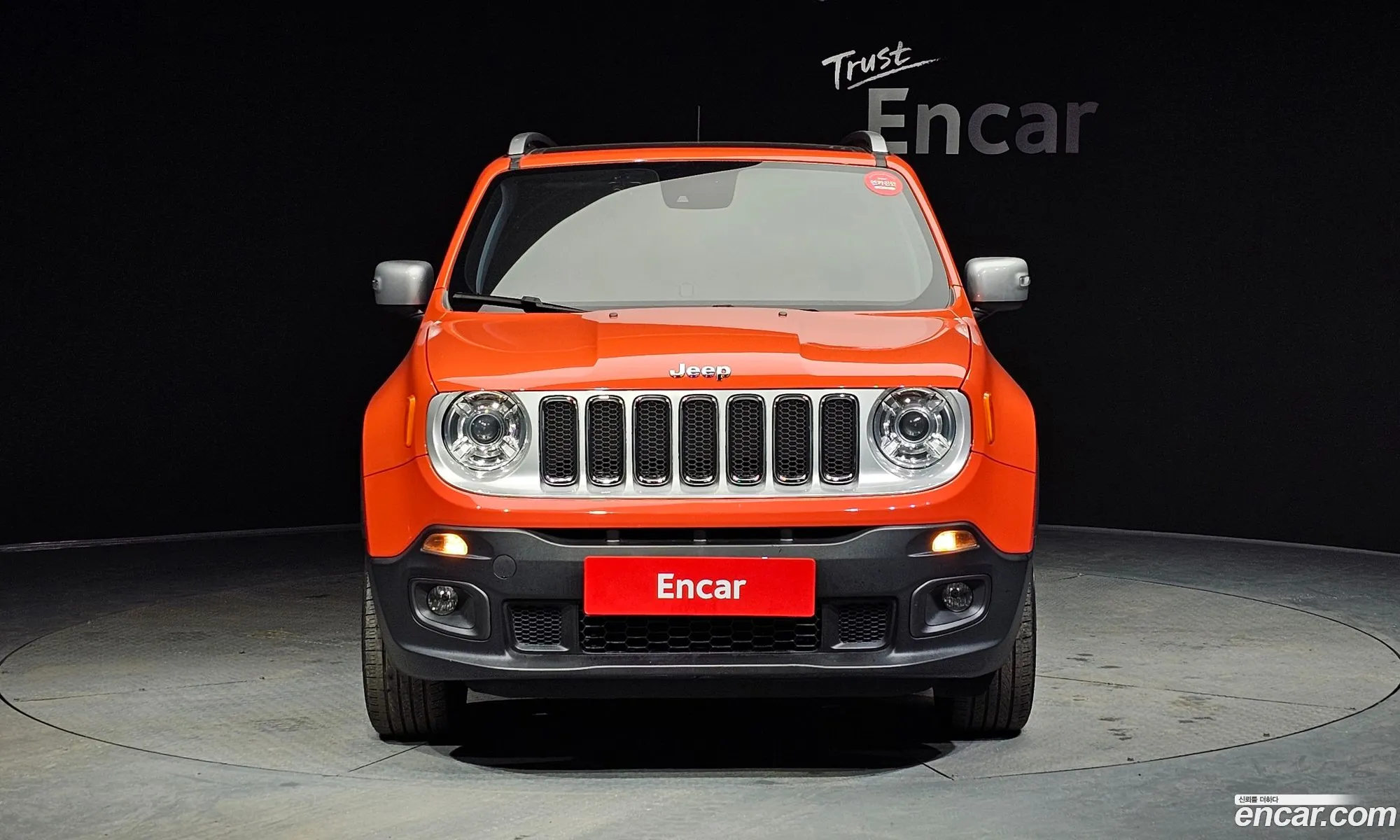Jeep Renegade 2018 1C4BU0000JPH53509 — 3