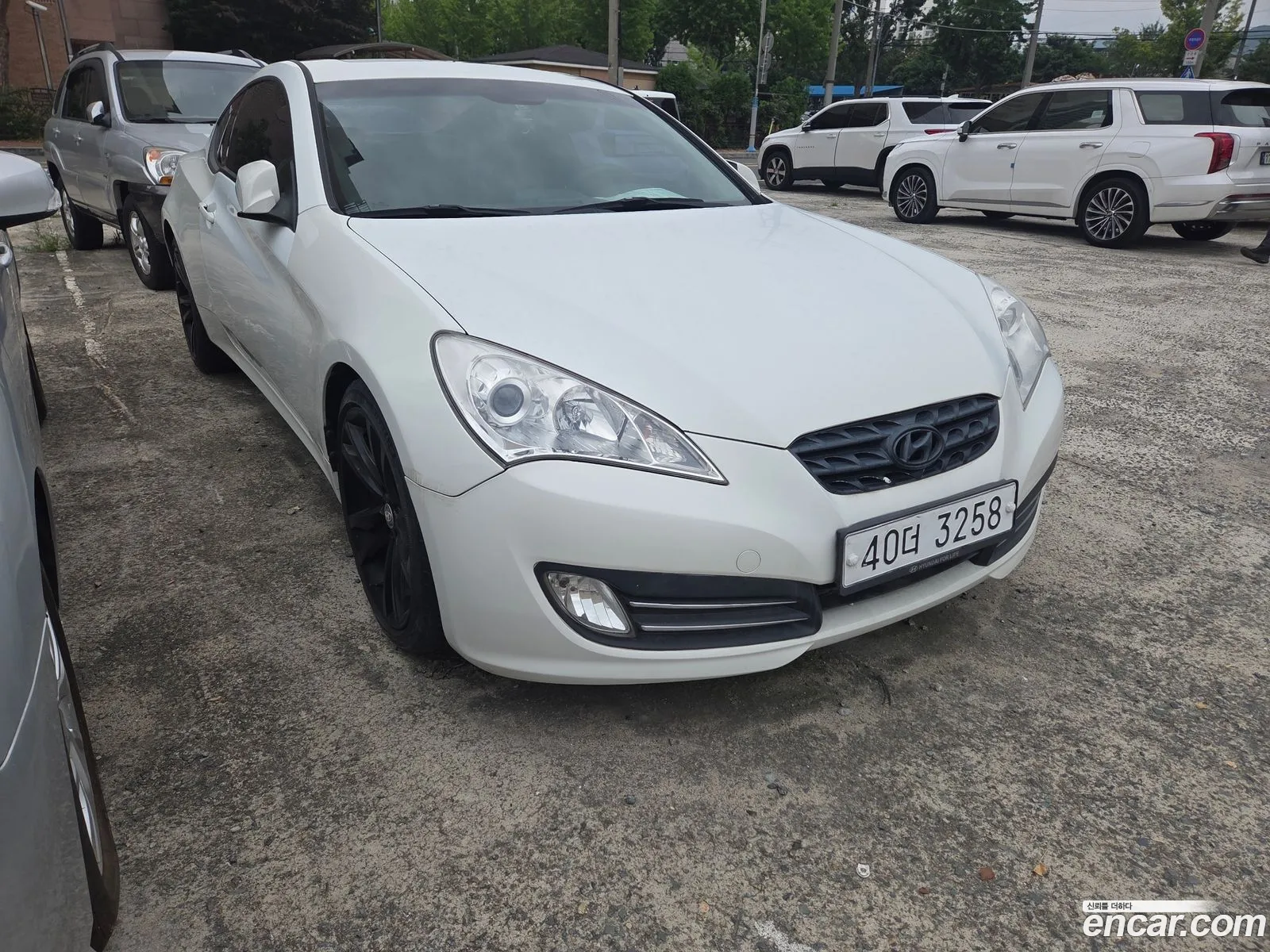 Hyundai Genesis Coupe 2011 — 13