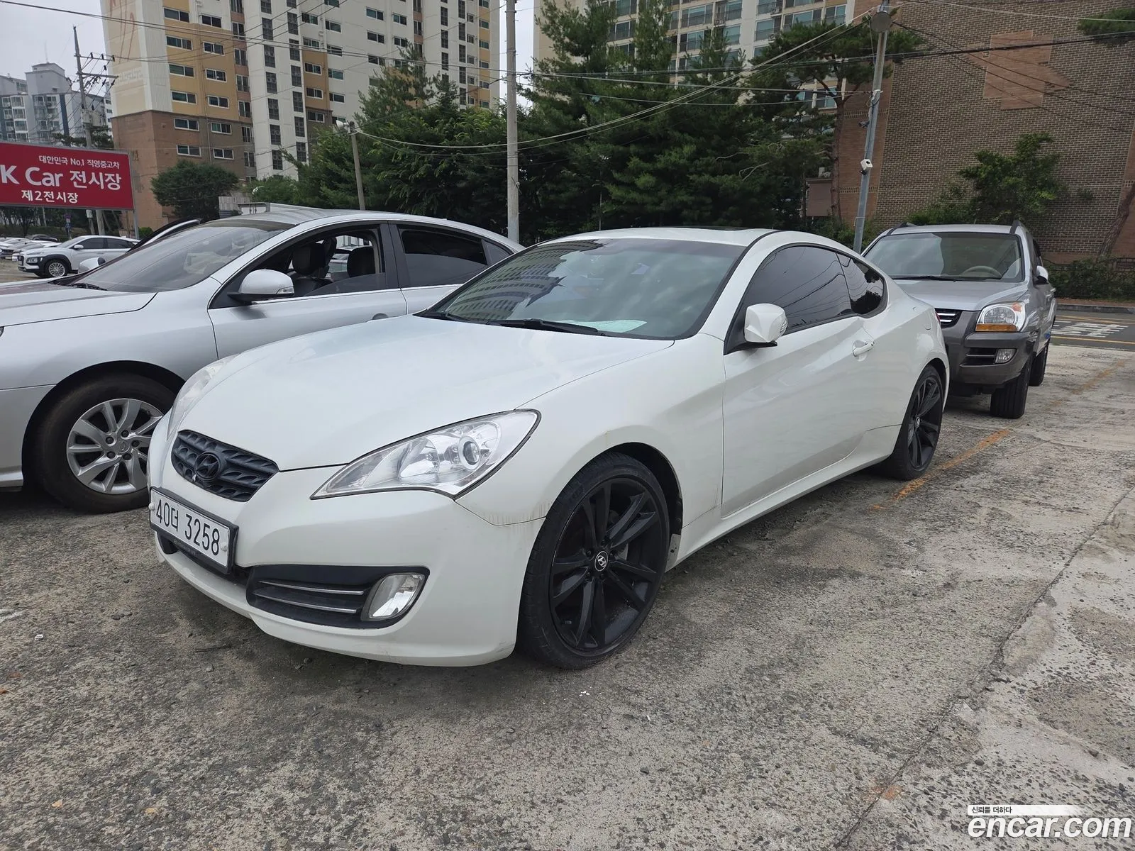 Hyundai Genesis Coupe 2011 — 14