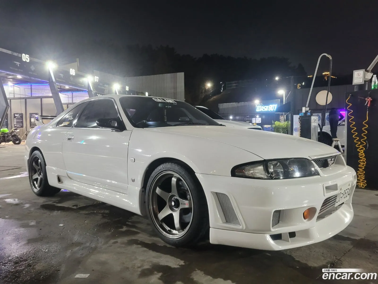 Nissan Skyline 1996 — 12