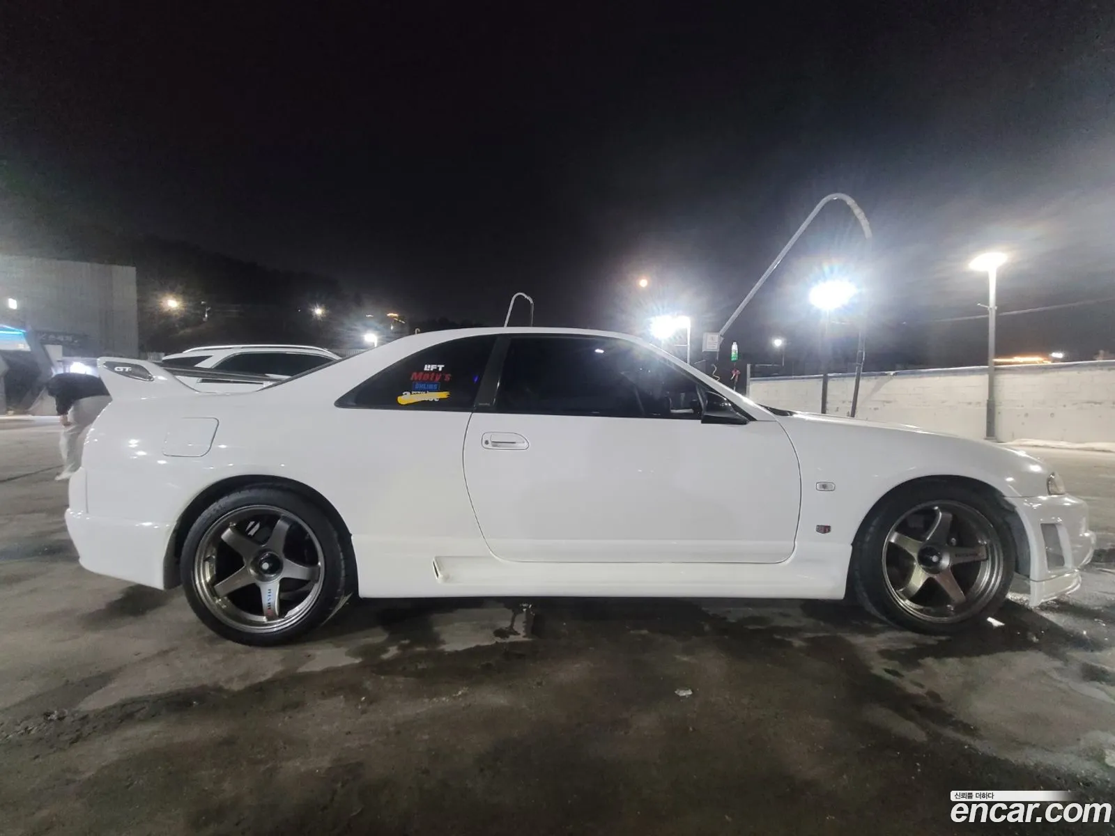 Nissan Skyline 1996 — 11