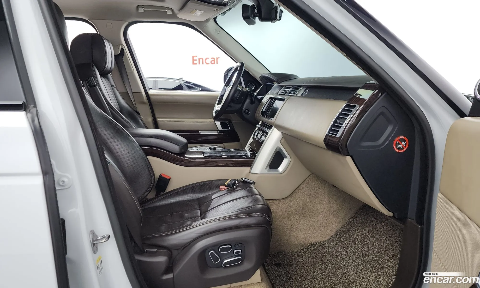 Land Rover Range Rover 2014 SALGA2JF9EA164092 — 12