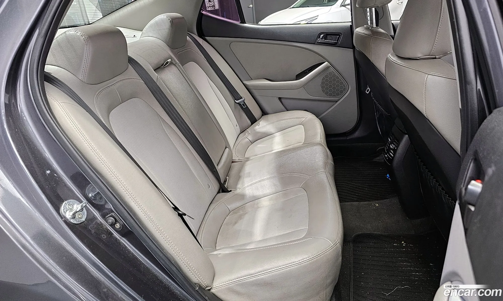 Kia K5 2012 — 13