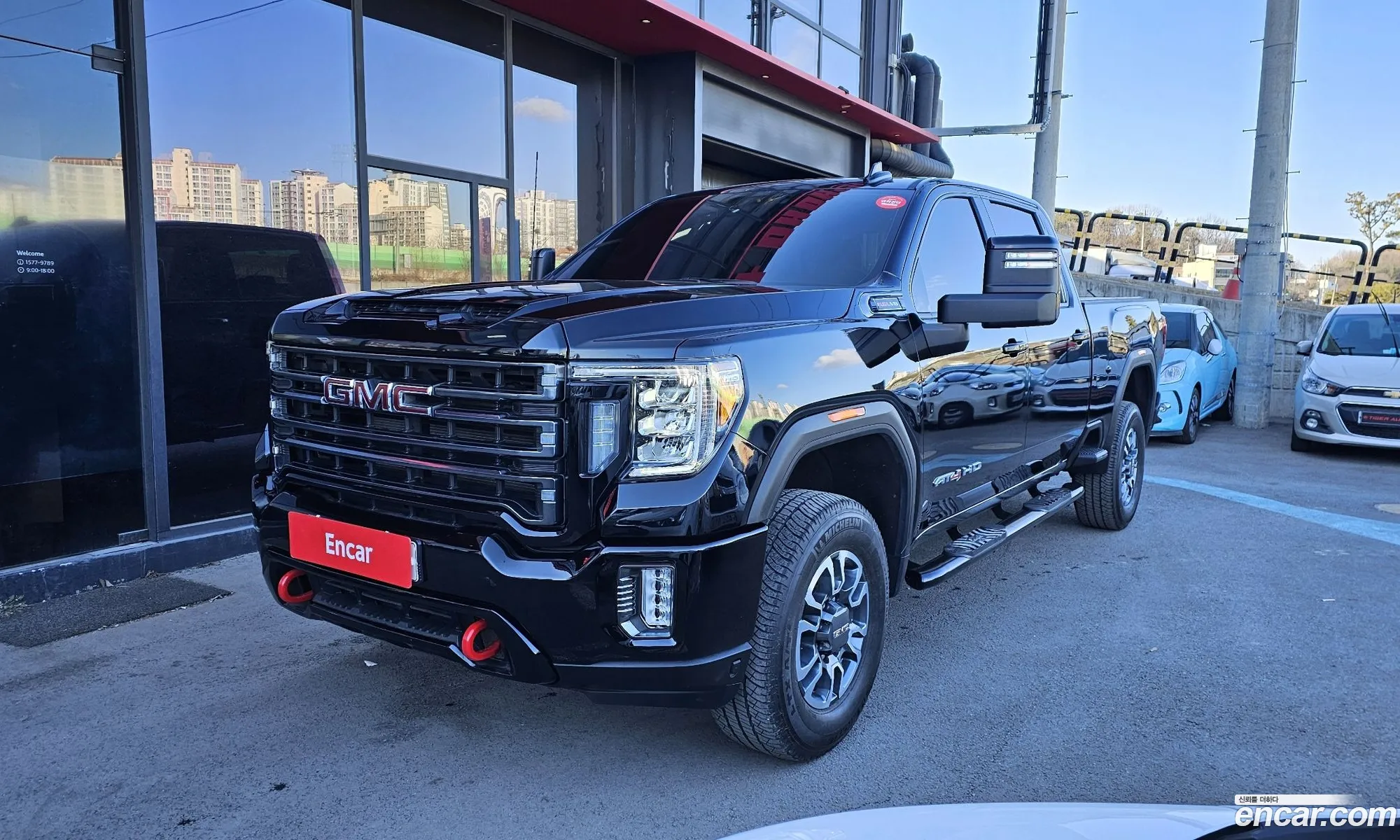 GMC Sierra 2021 00000000000000000 — 17