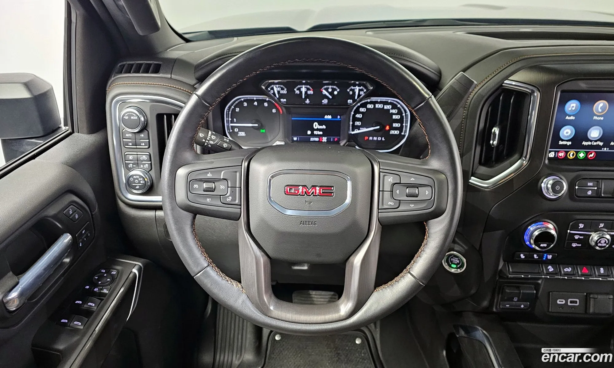 GMC Sierra 2021 00000000000000000 — 13