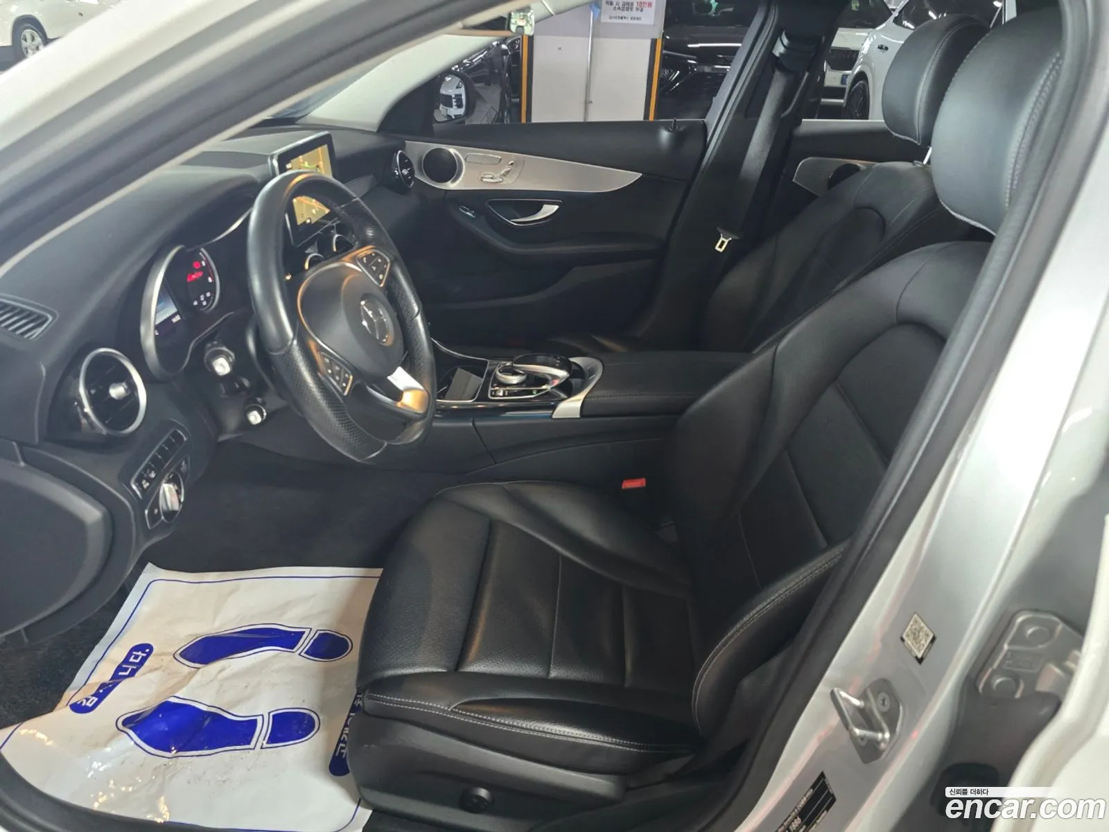 Mercedes-Benz C-Class W205 2016 — 2