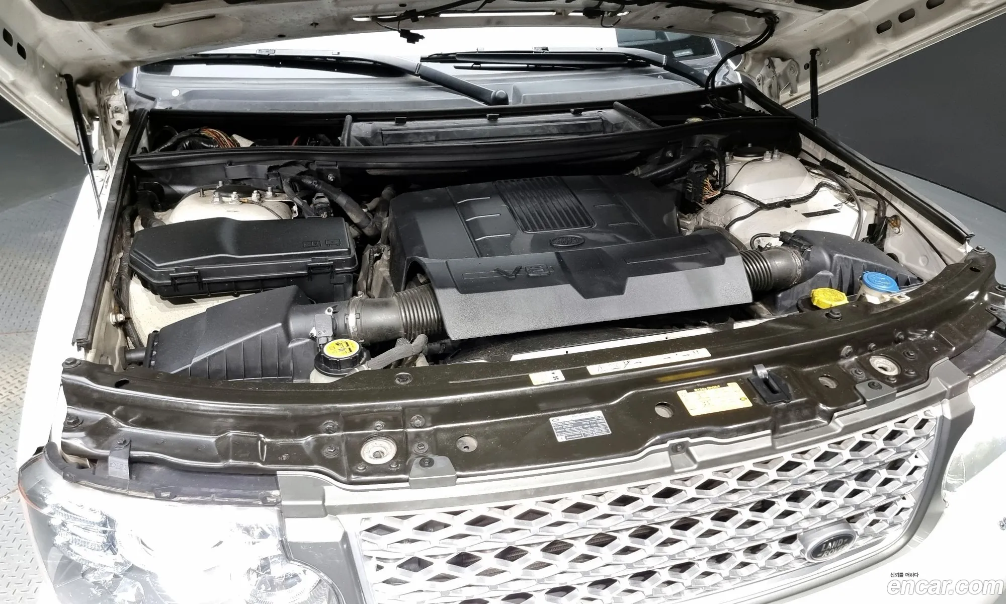 Land Rover Range Rover 2011 SALME1D48BA330996 — 5