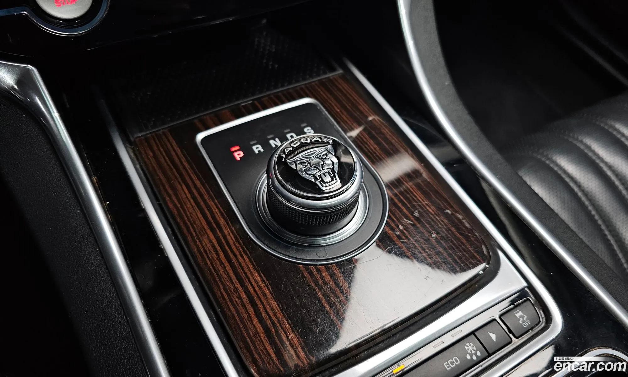 Jaguar XF 2016 SAJBB4BN1HCY35250 — 16