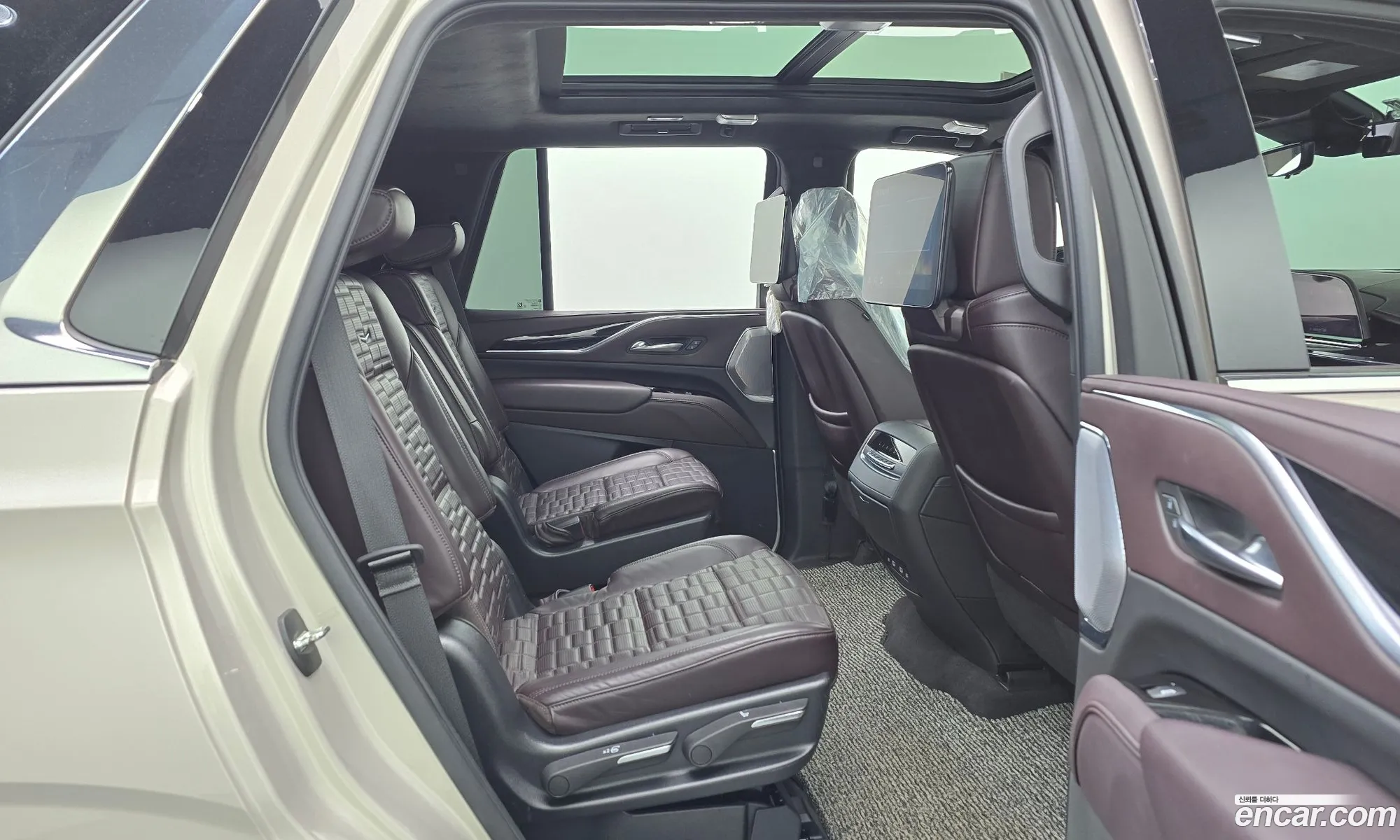 Cadillac Escalade 2022 1GYS47KLXNR146058 — 13