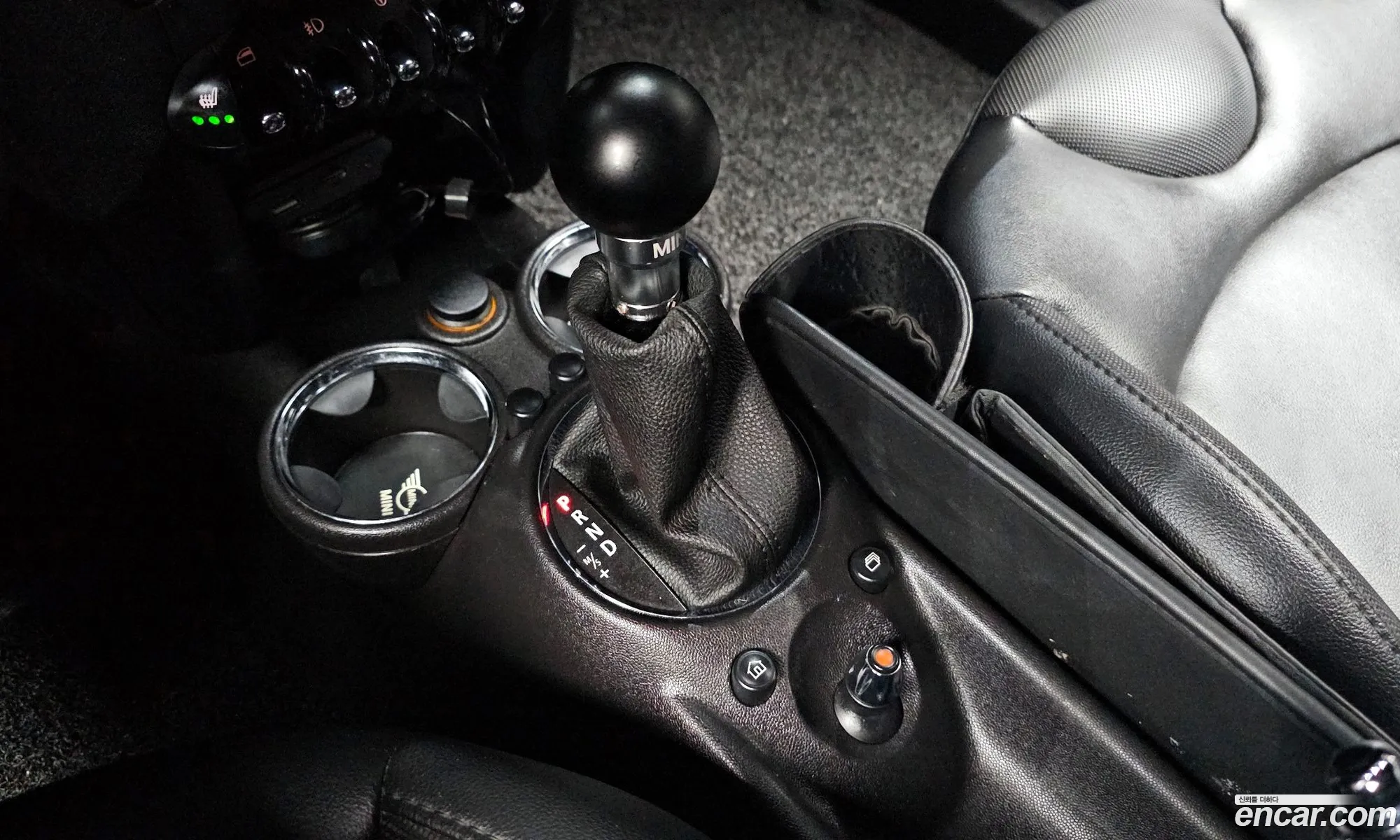Mini Cooper Coupe 2012 WMWSX1104CT304618 — 4