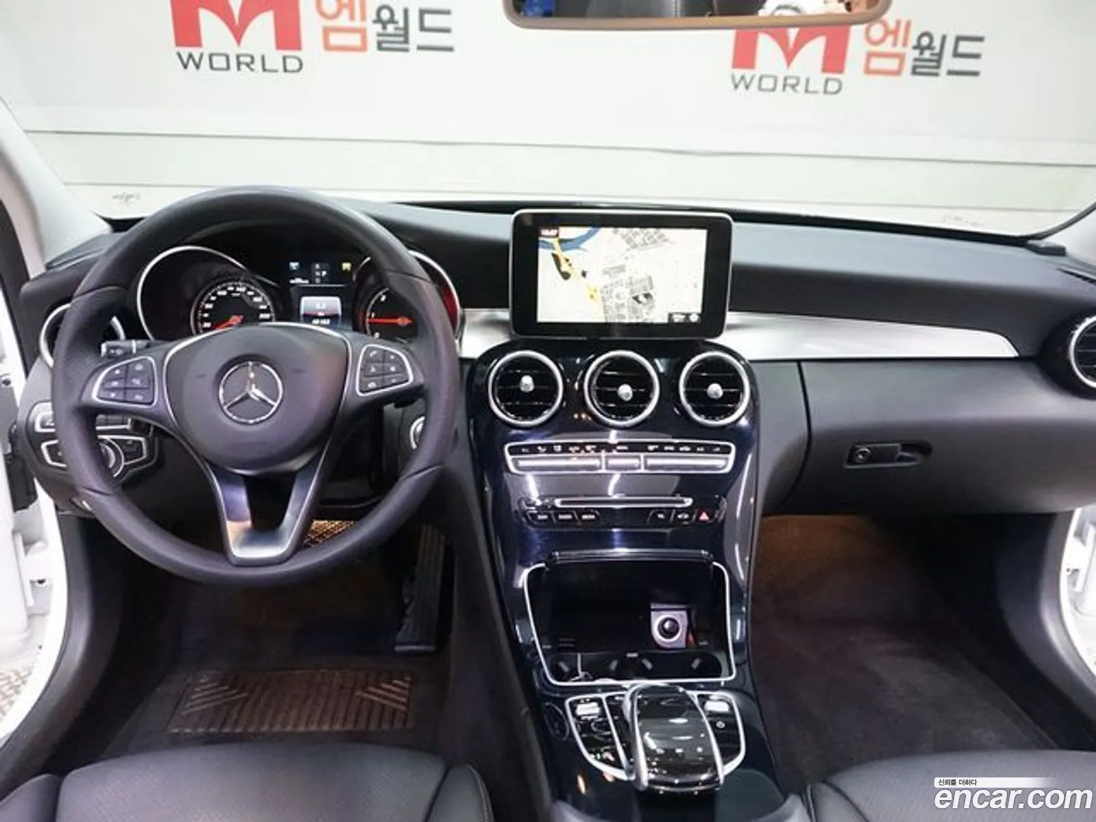 Mercedes-Benz C-Class W205 2018 — 13