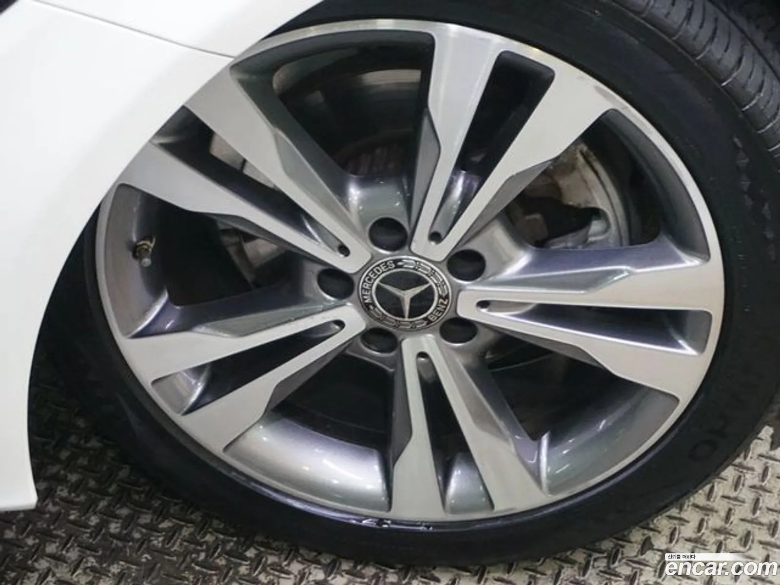 Mercedes-Benz C-Class W205 2018 — 2