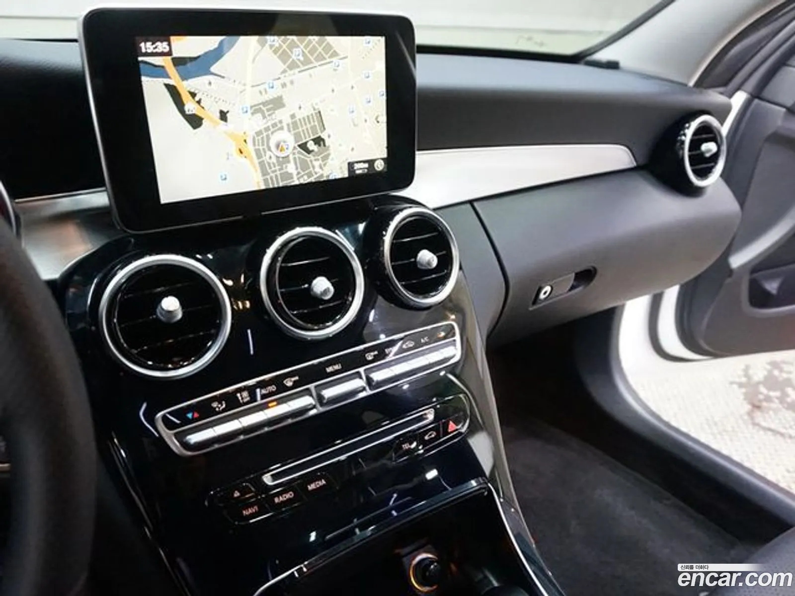 Mercedes-Benz C-Class W205 2018 — 6
