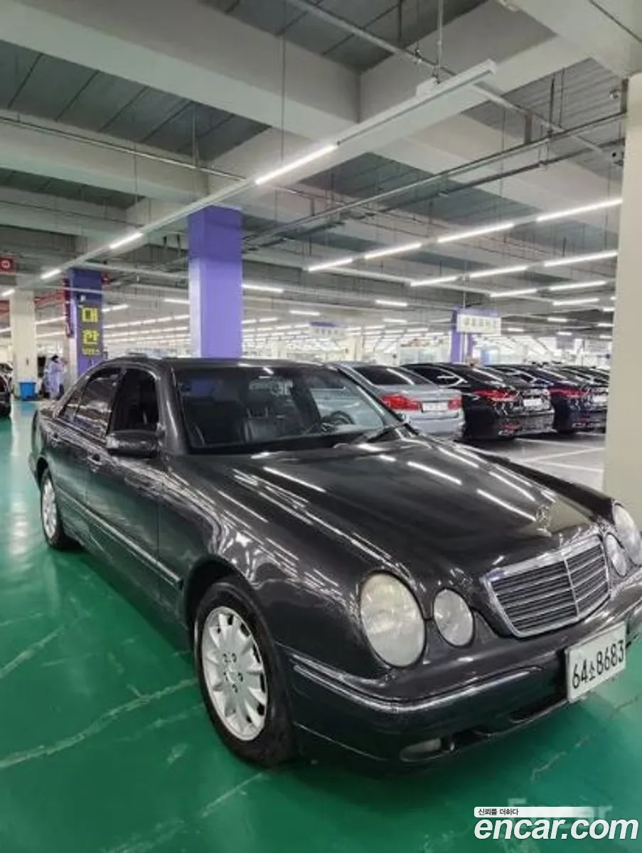 Mercedes-Benz E-Class W210 2001 — 19