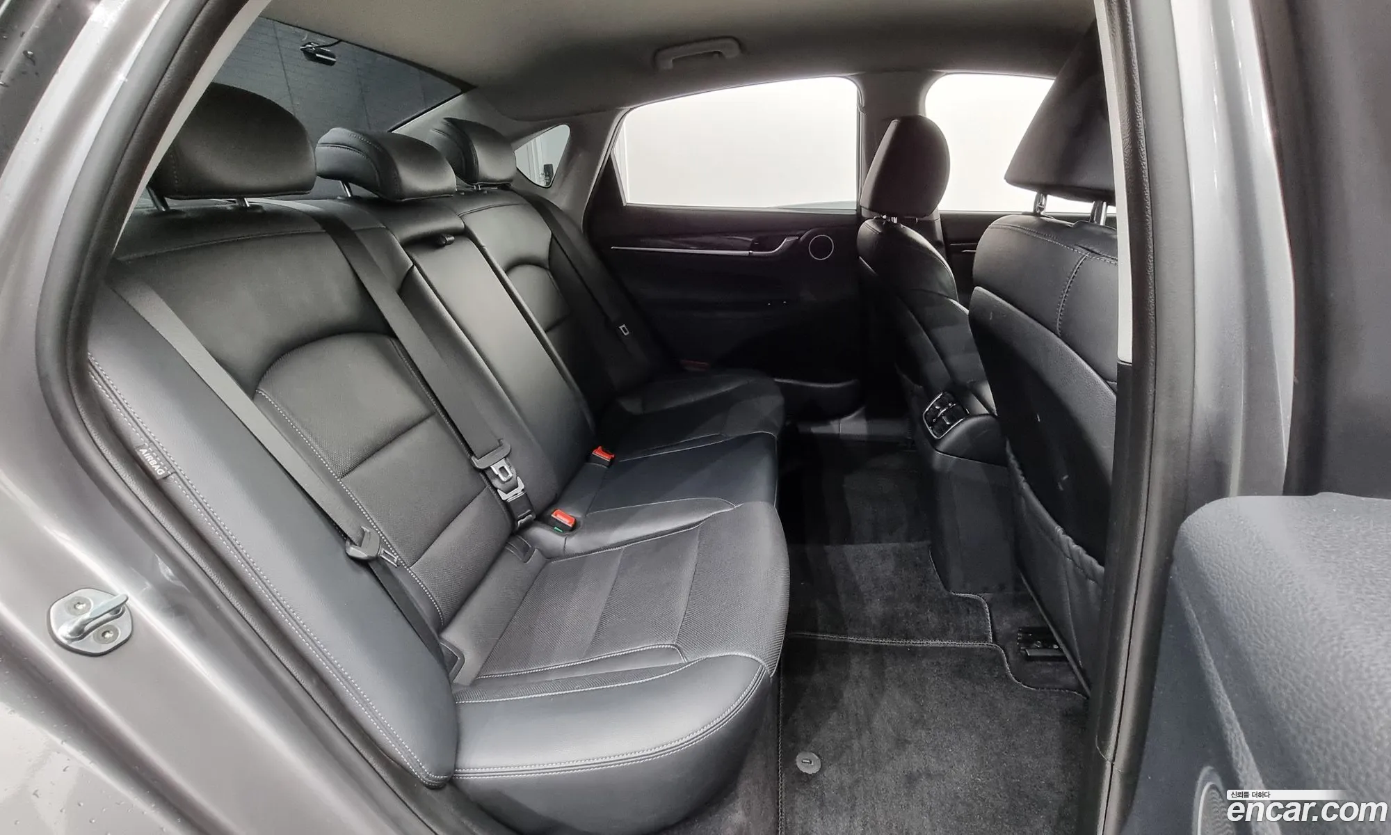 Hyundai Grandeur IG Hybrid 2017 — 5
