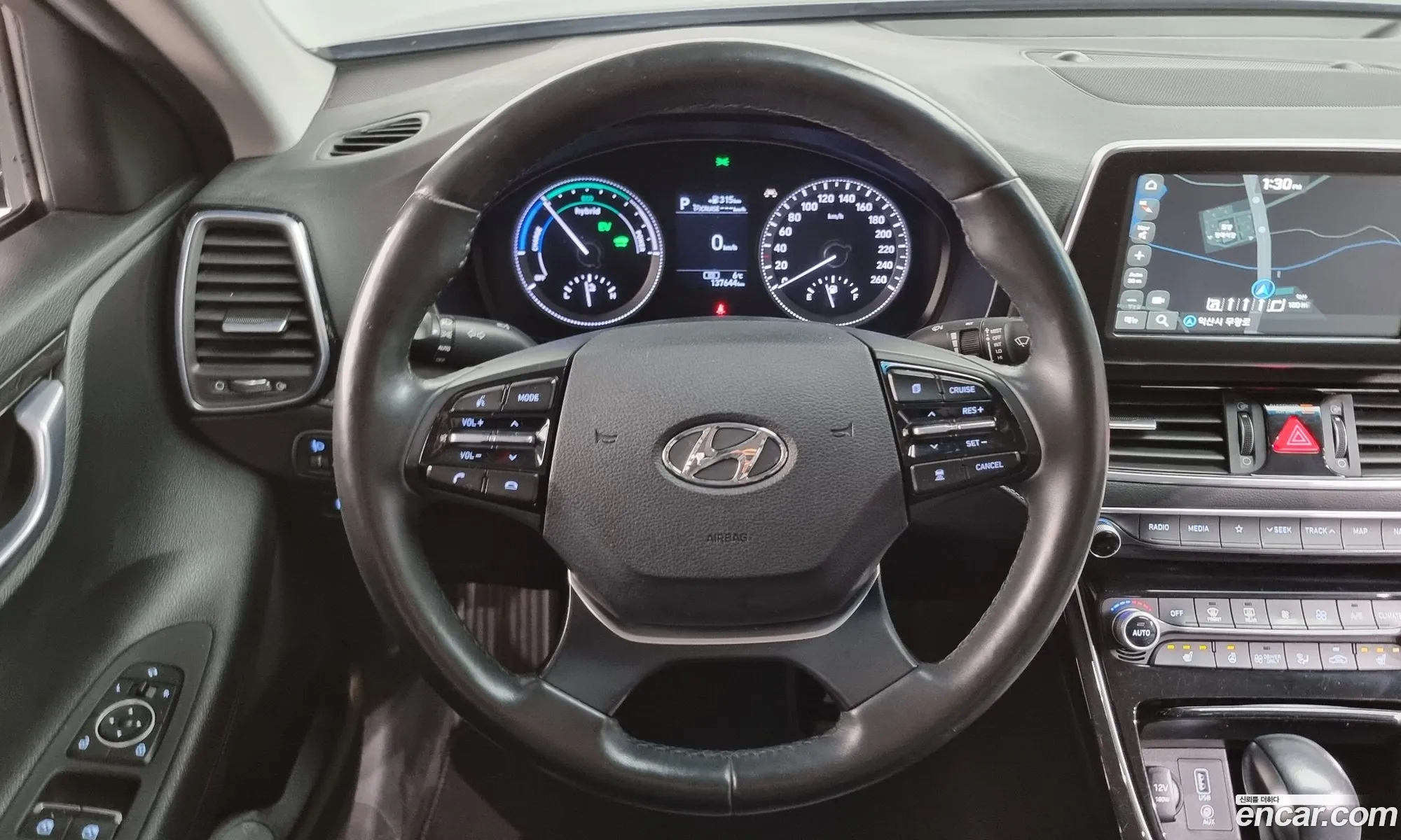 Hyundai Grandeur IG Hybrid 2017 — 11